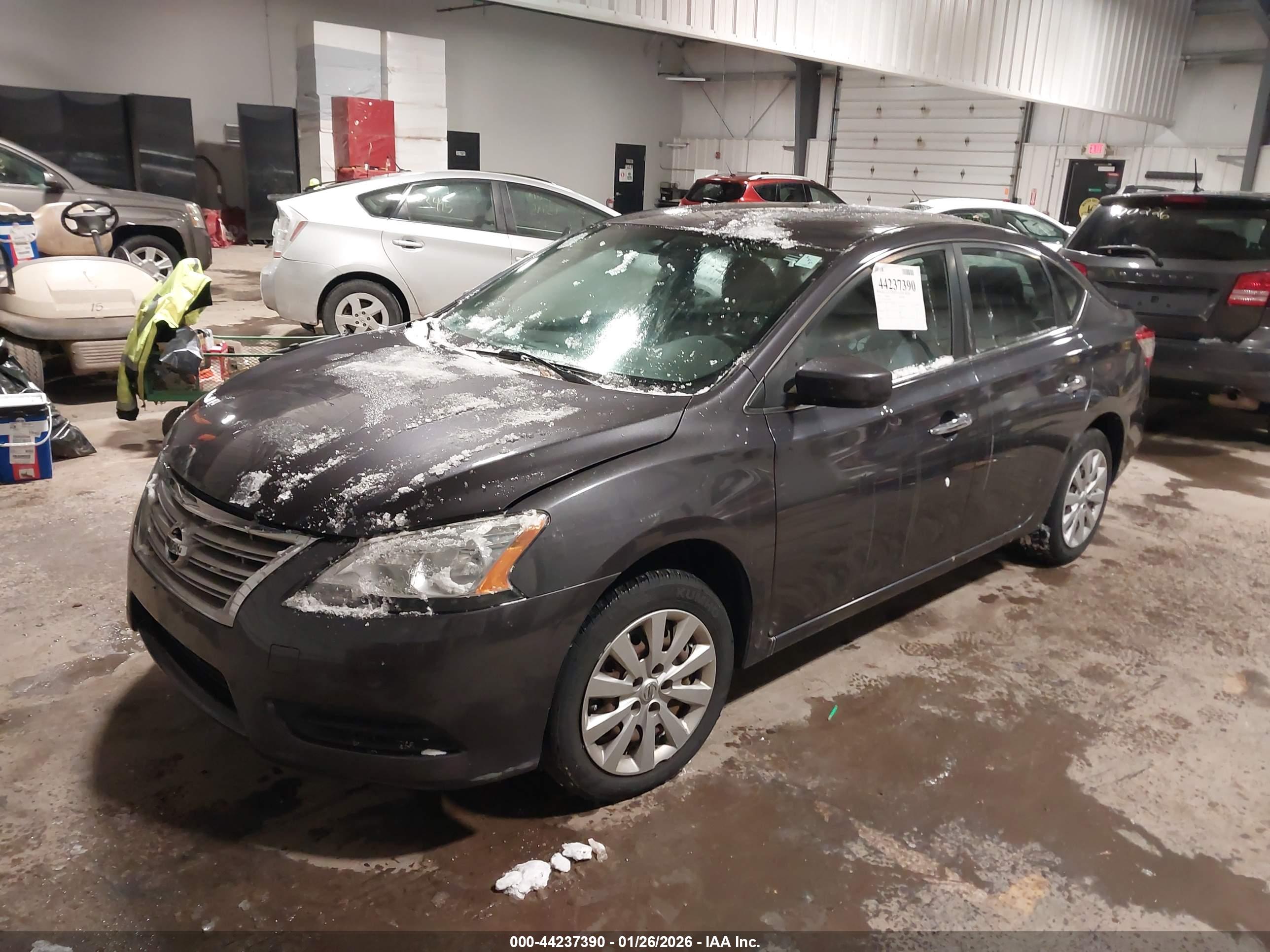 NISSAN SENTRA image 2