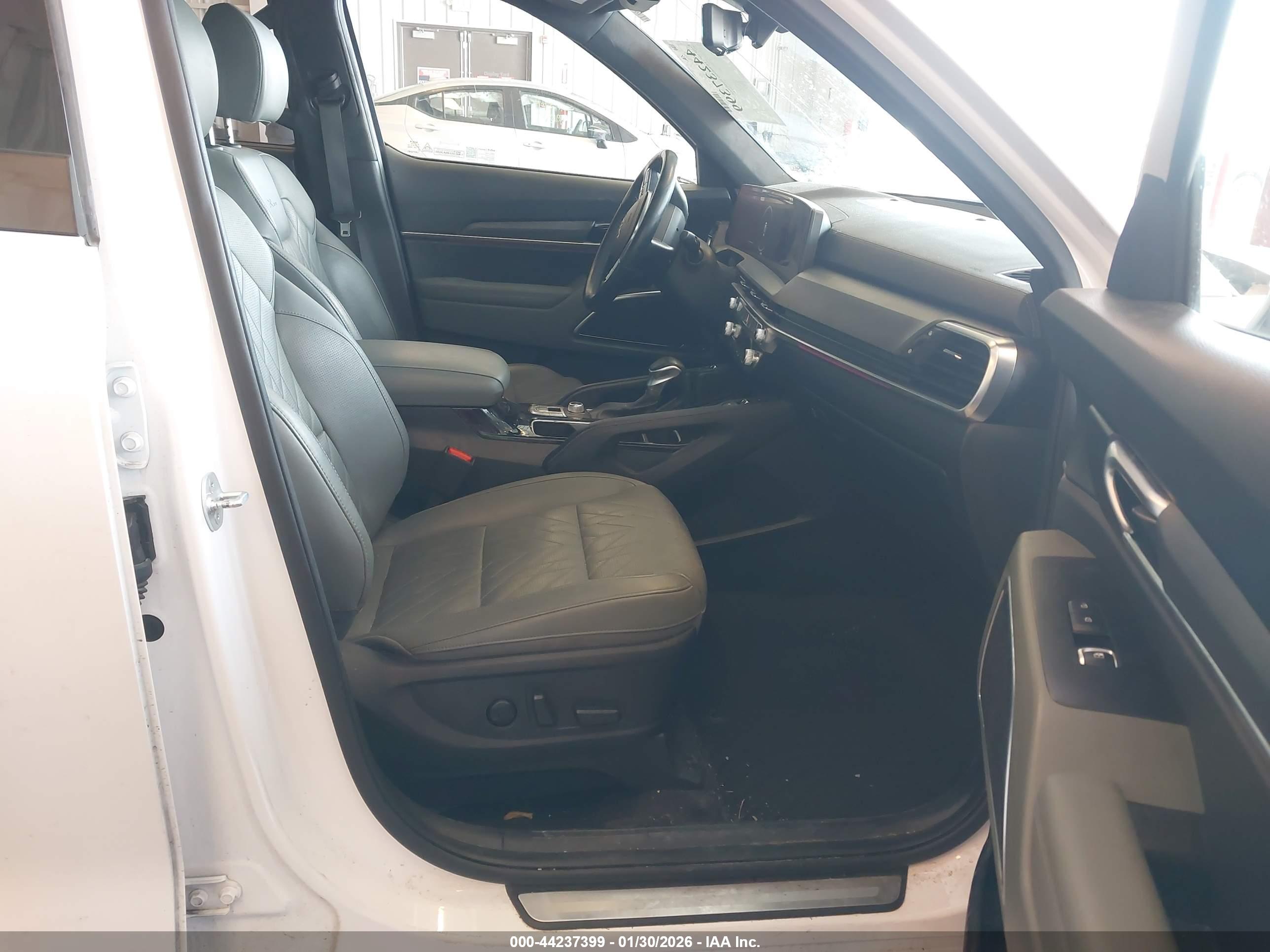 KIA TELLURIDE image 5