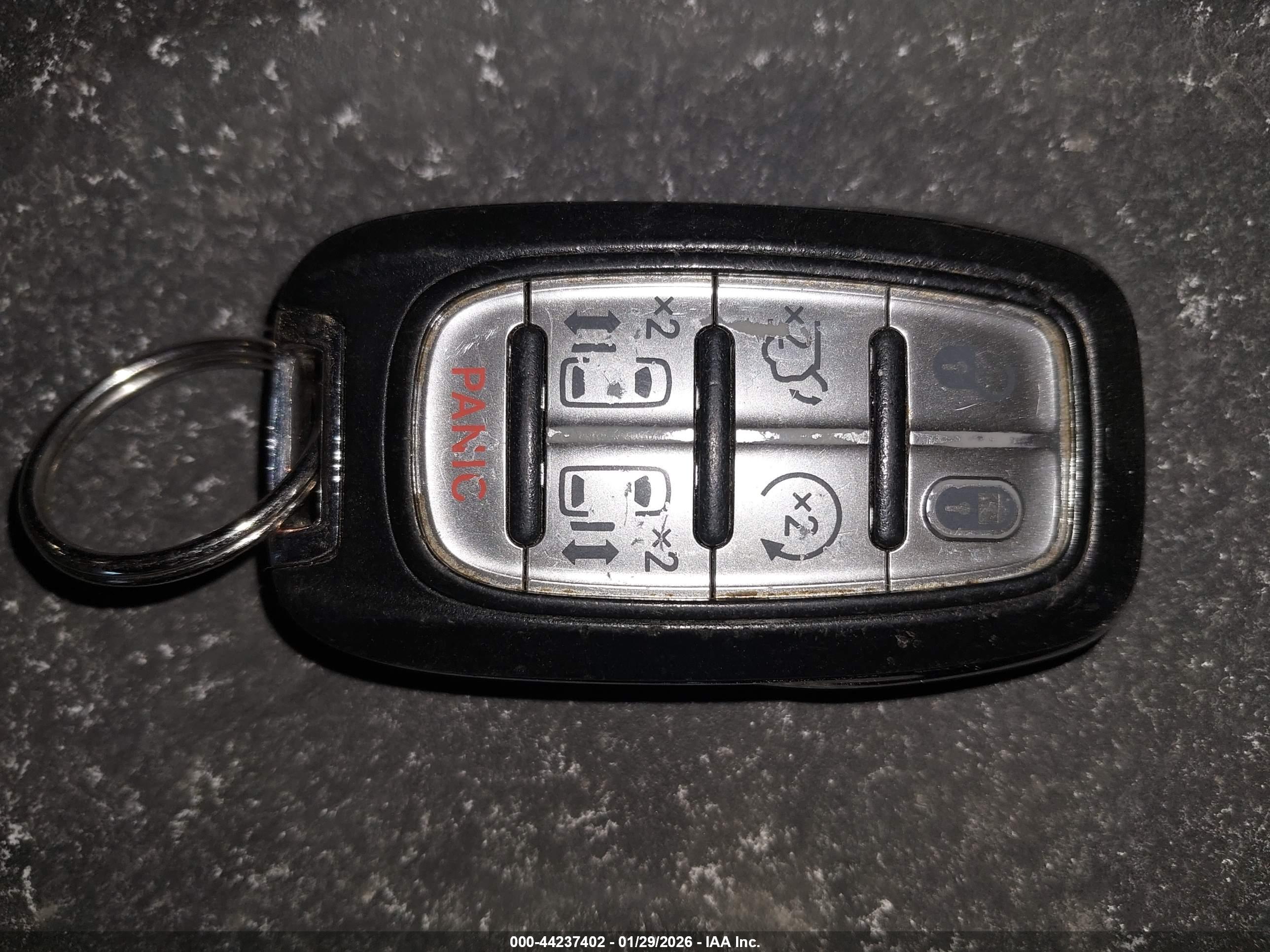CHRYSLER PACIFICA image 11