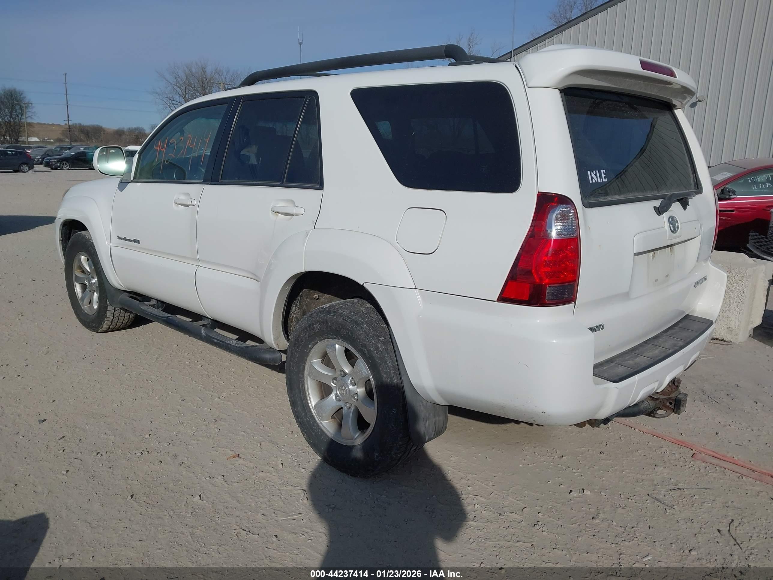 TOYOTA 4RUNNER image 3