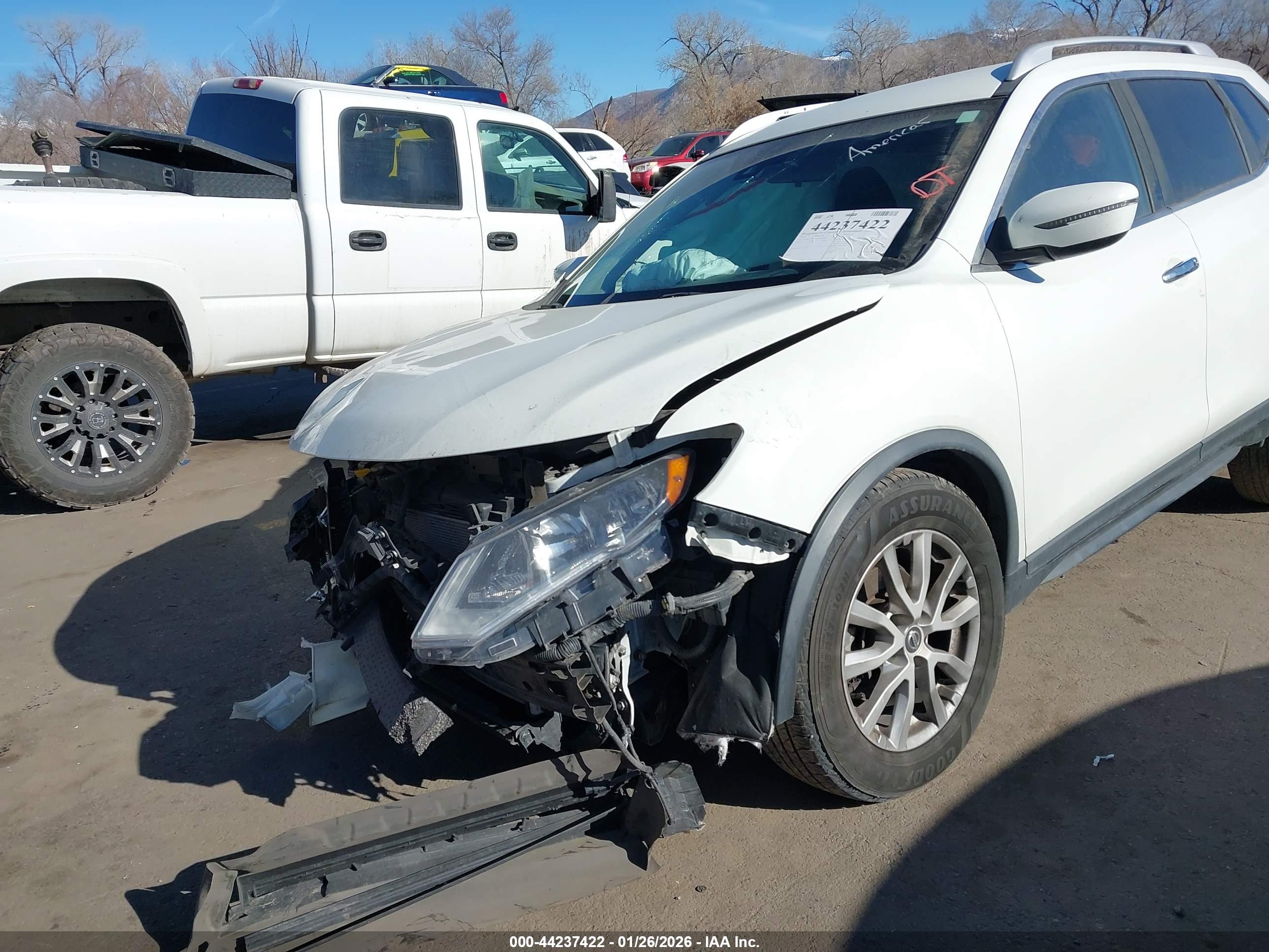 NISSAN ROGUE image 6