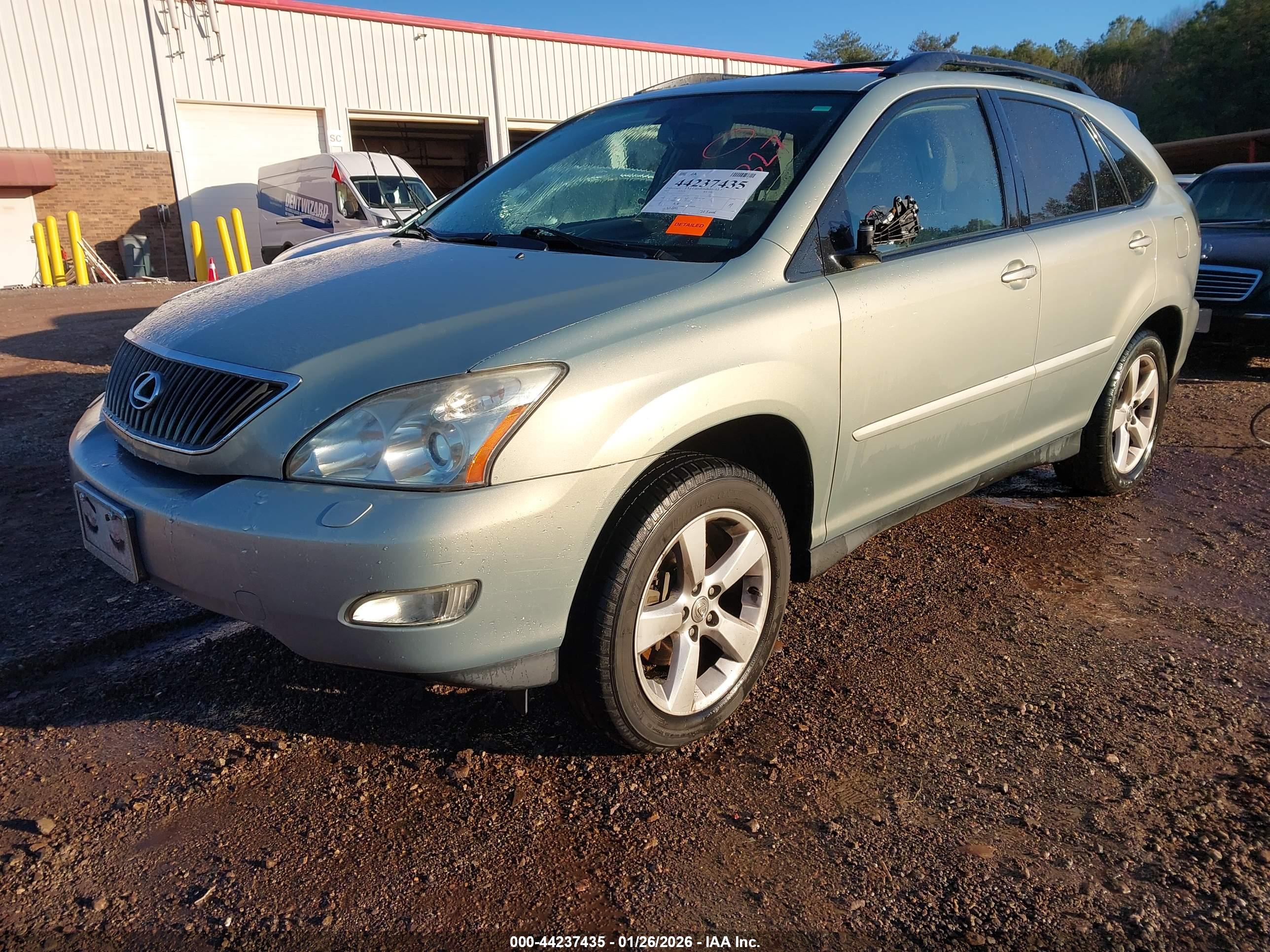 LEXUS RX image 2