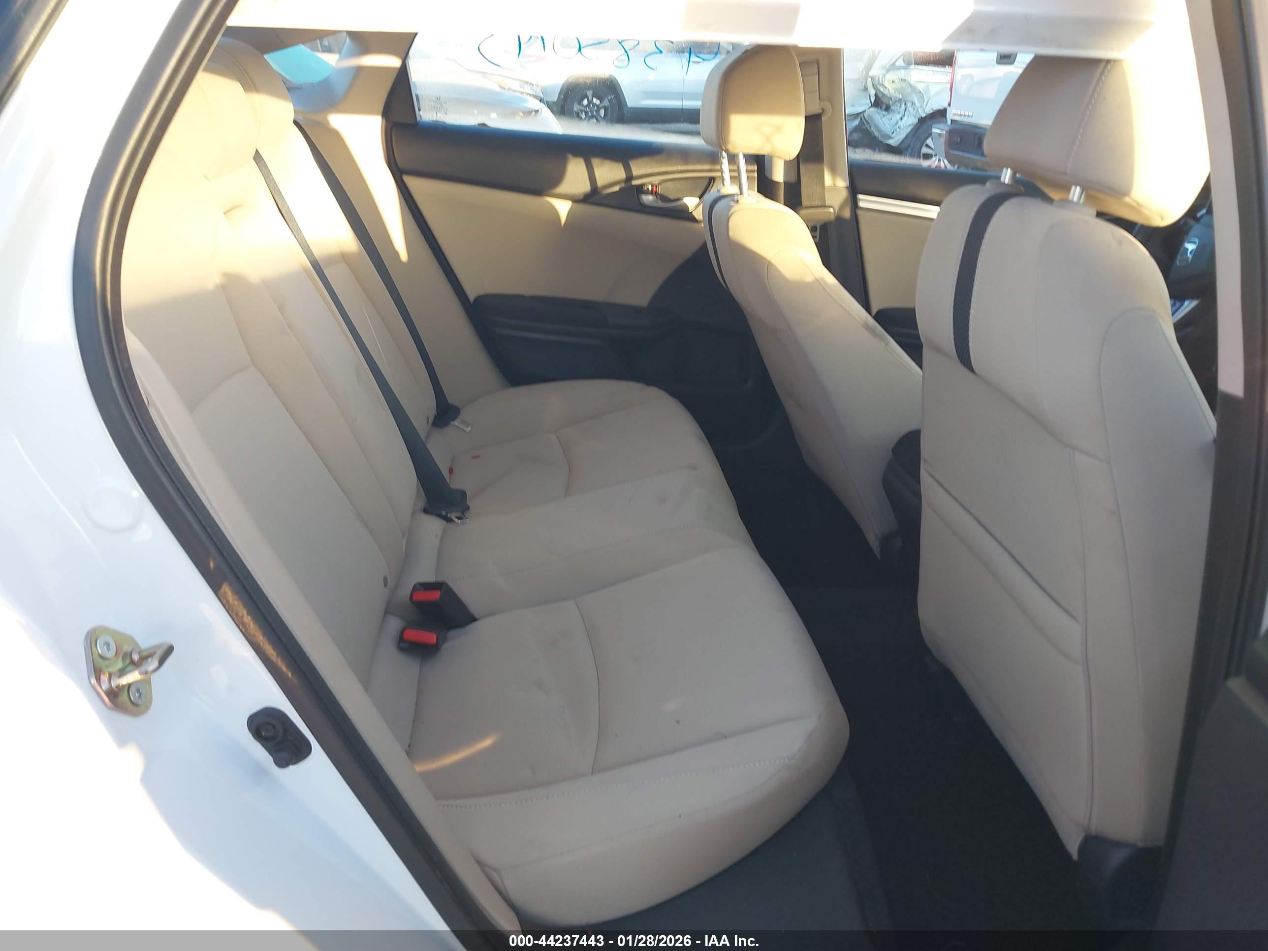 HONDA CIVIC image 8