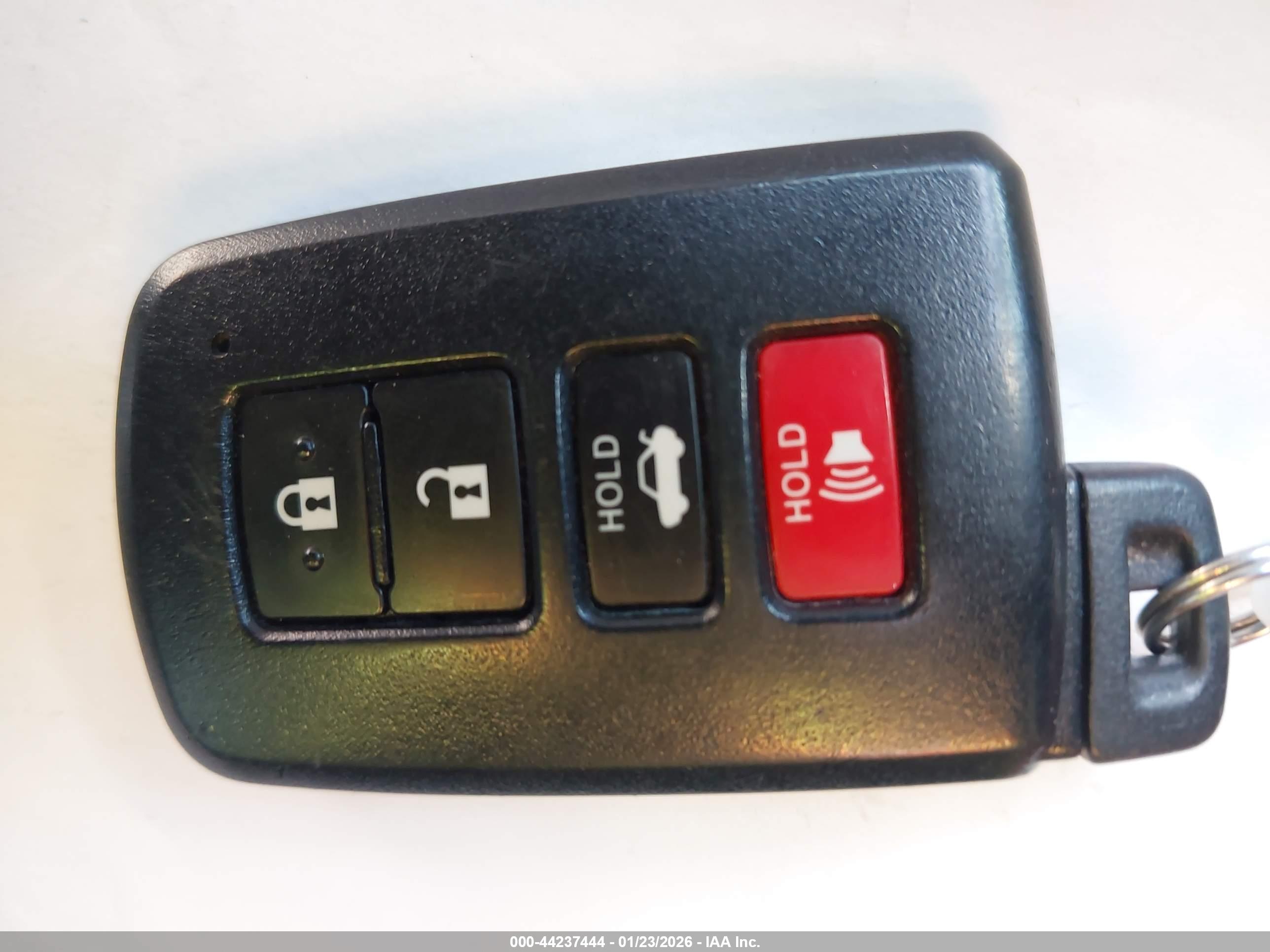 TOYOTA CAMRY image 11