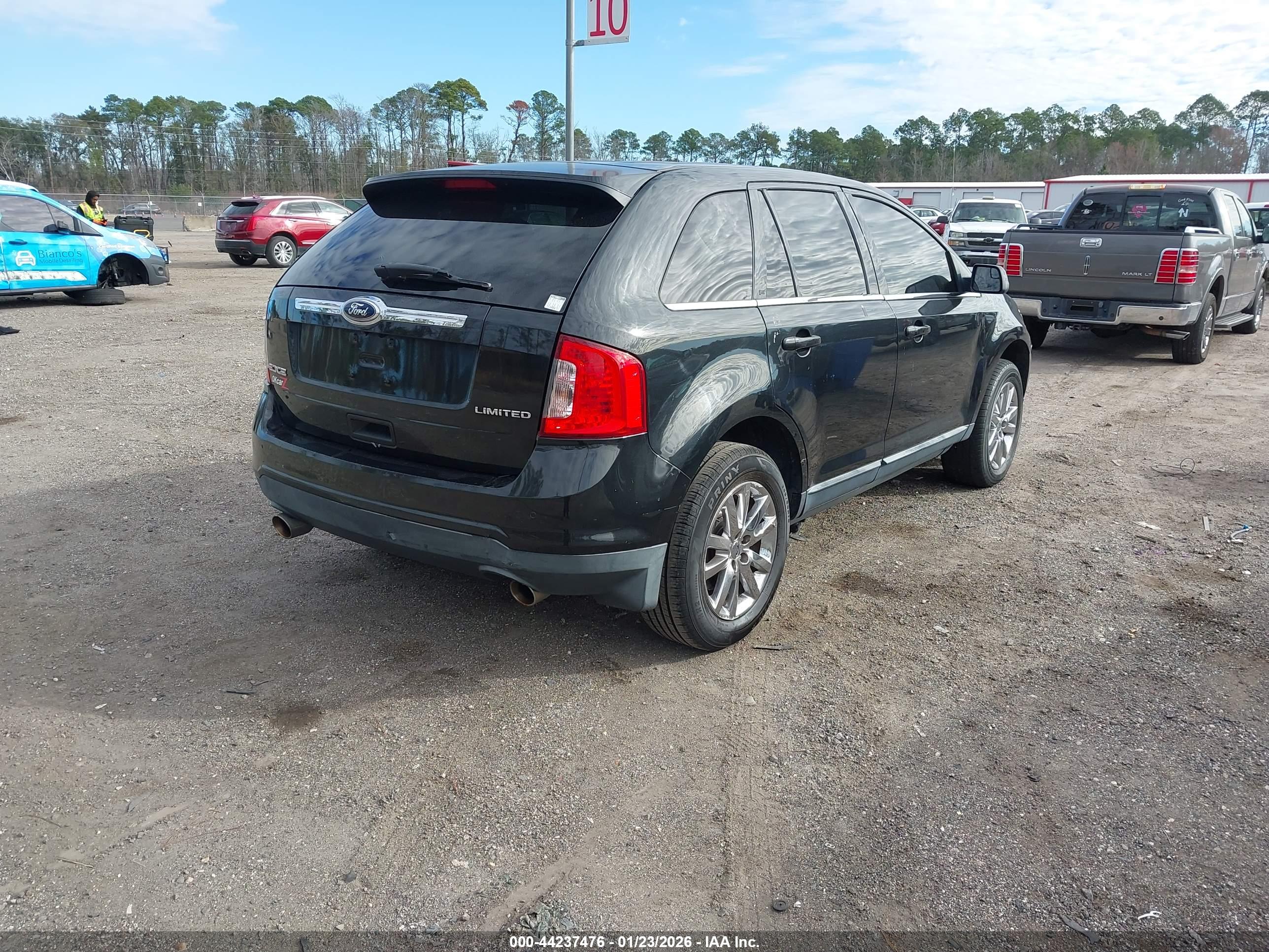 FORD EDGE image 4