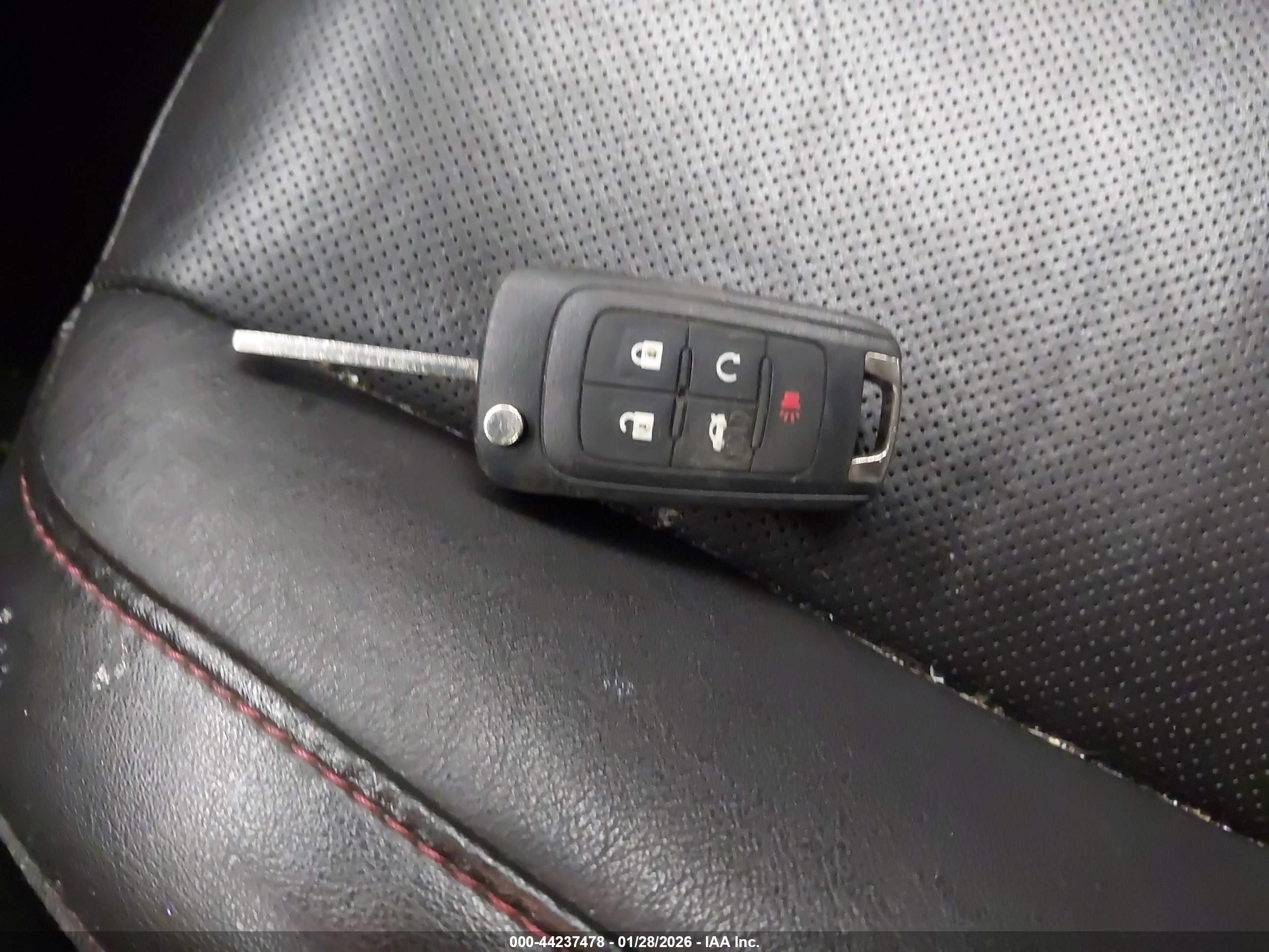 CHEVROLET EQUINOX image 11