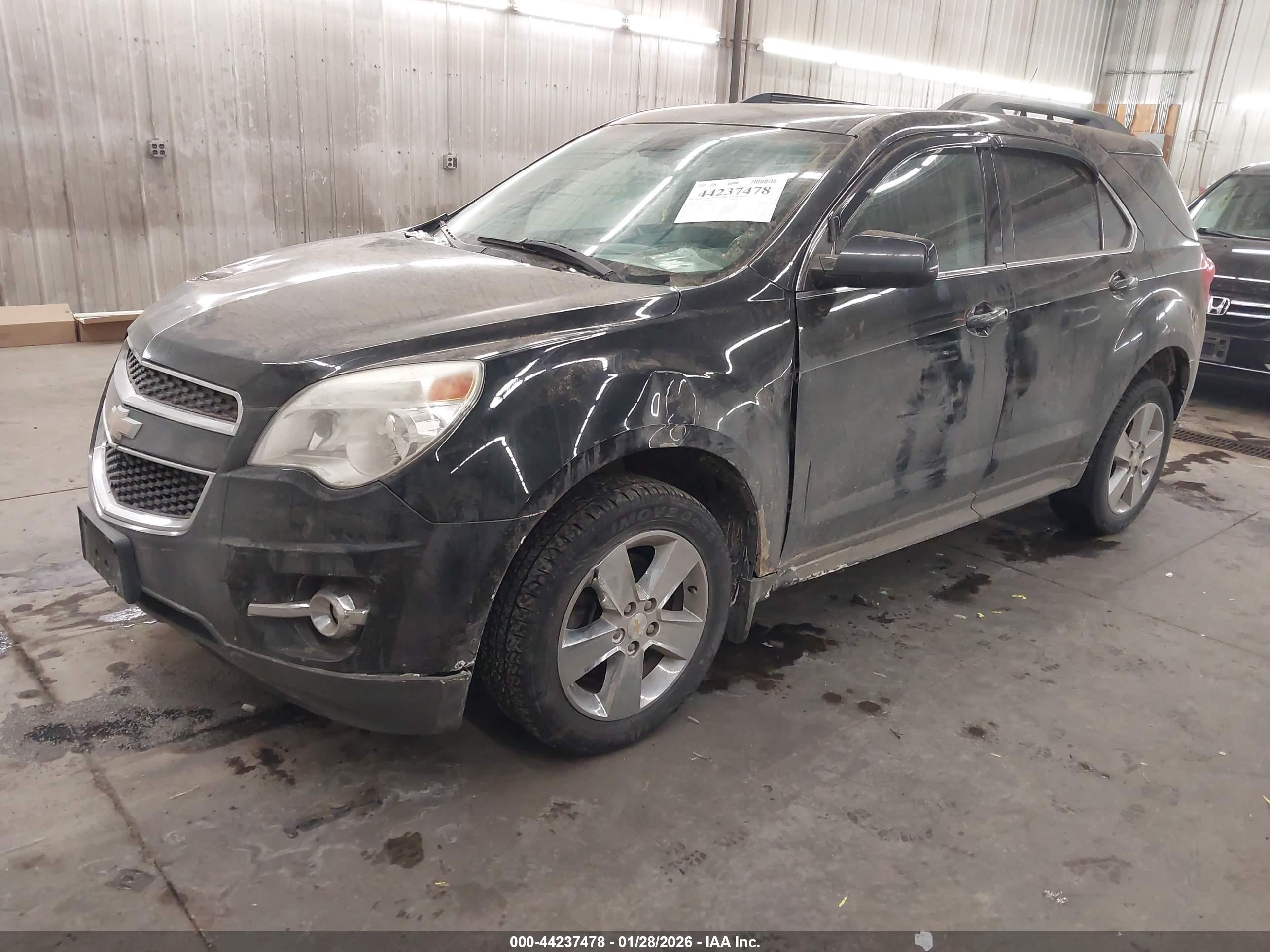 CHEVROLET EQUINOX image 2
