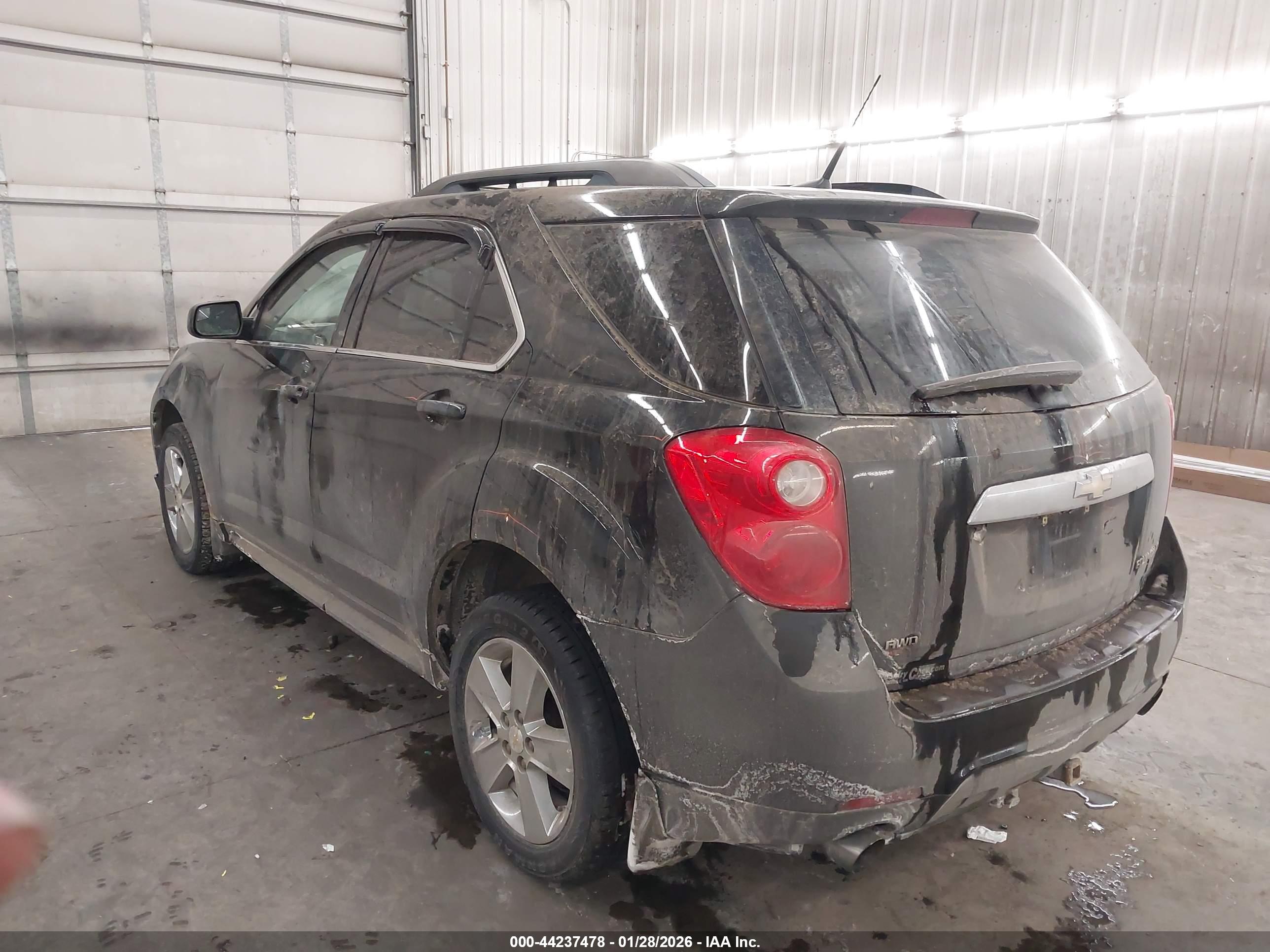 CHEVROLET EQUINOX image 3