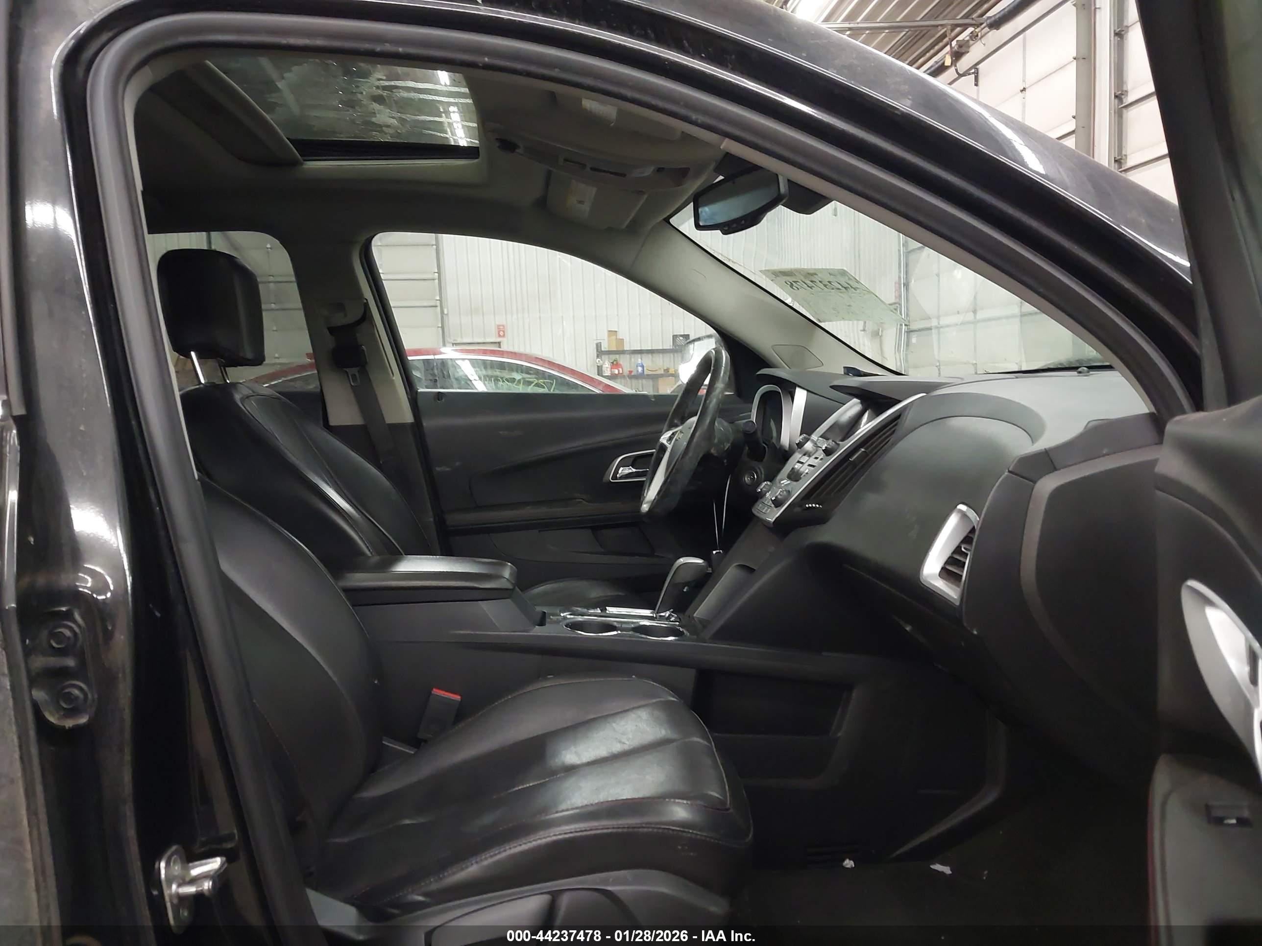 CHEVROLET EQUINOX image 5