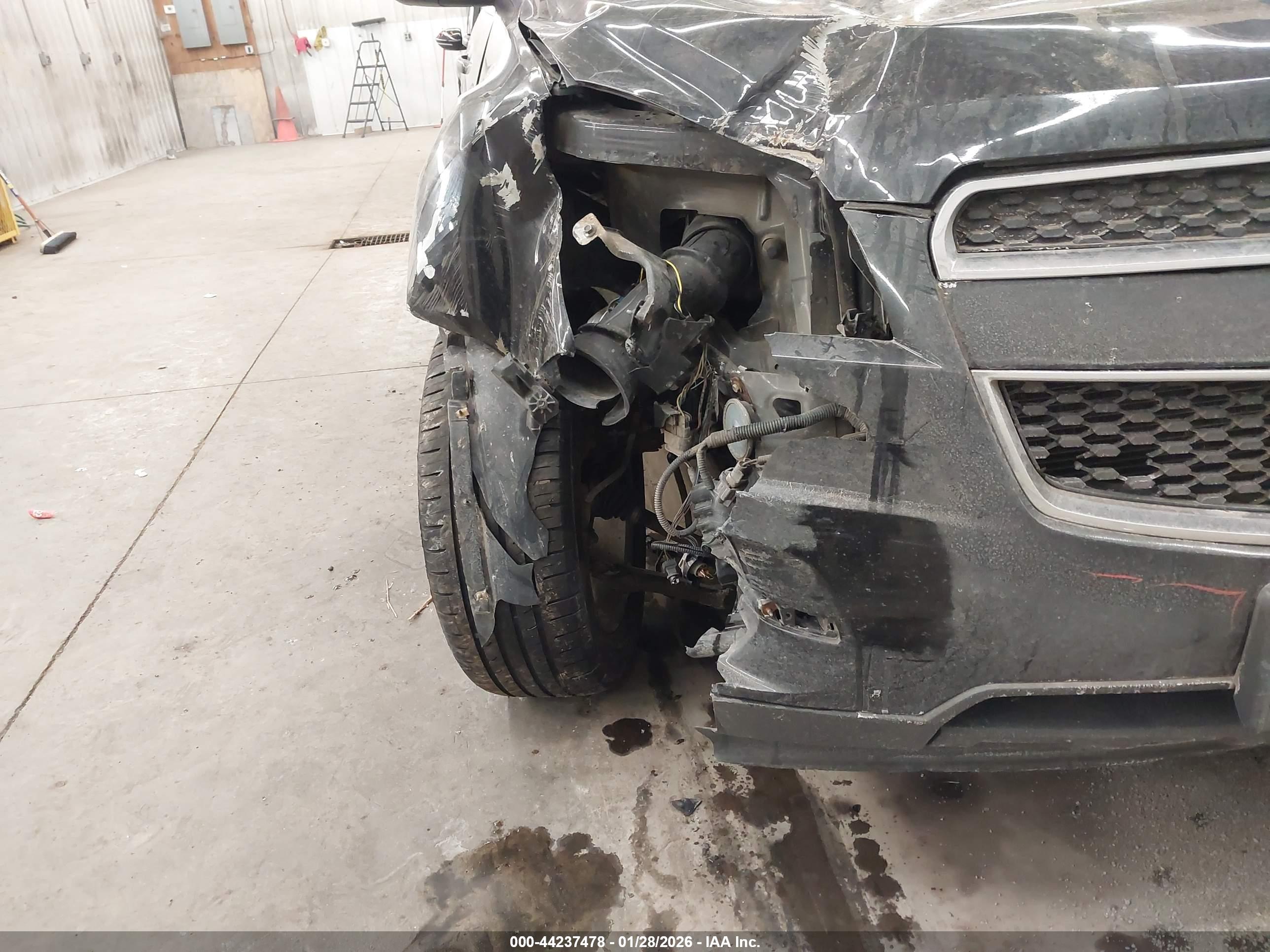 CHEVROLET EQUINOX image 6