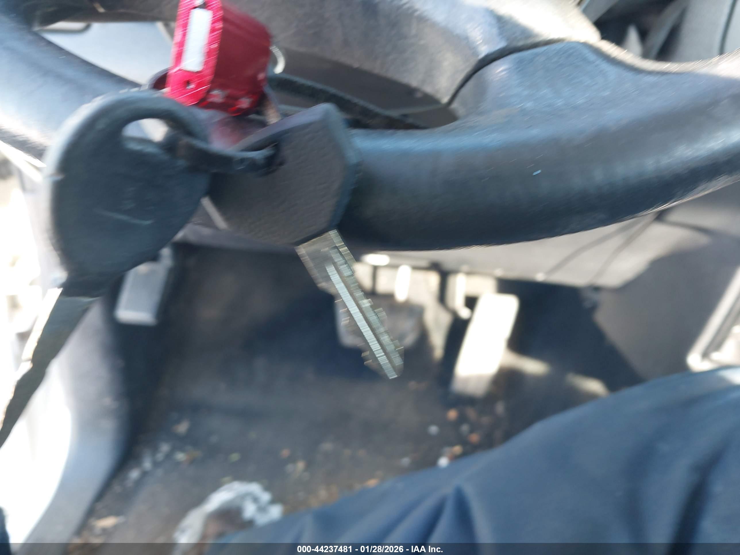 DODGE RAM image 11