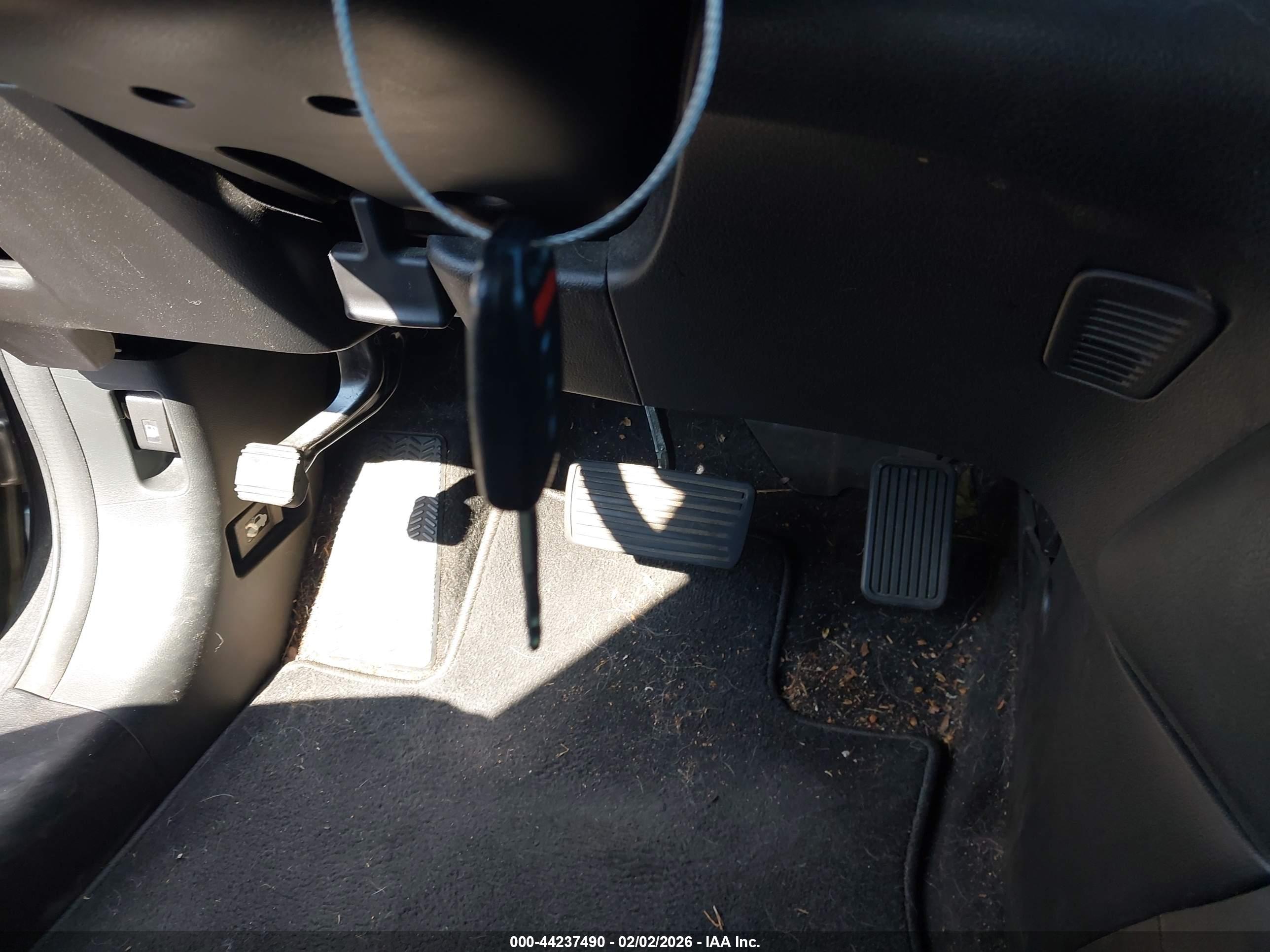 HONDA CR-V image 11