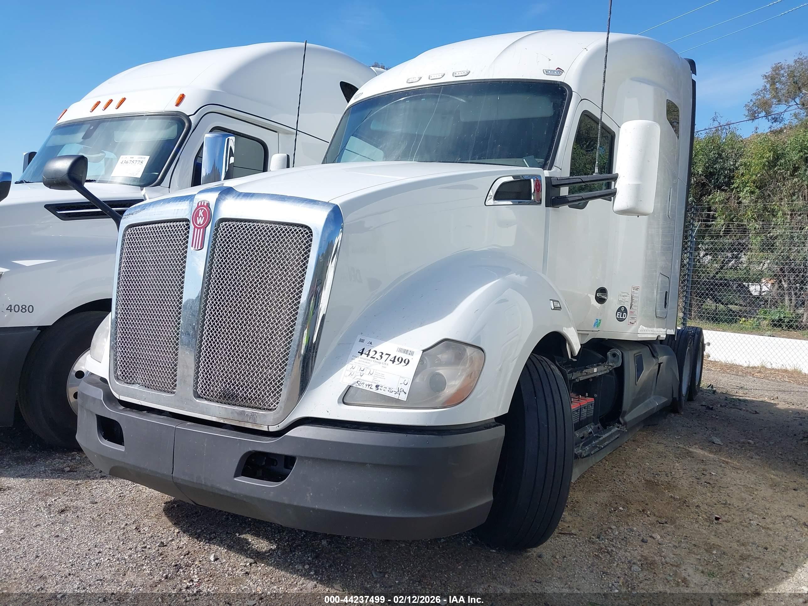 KENWORTH T680 image 2