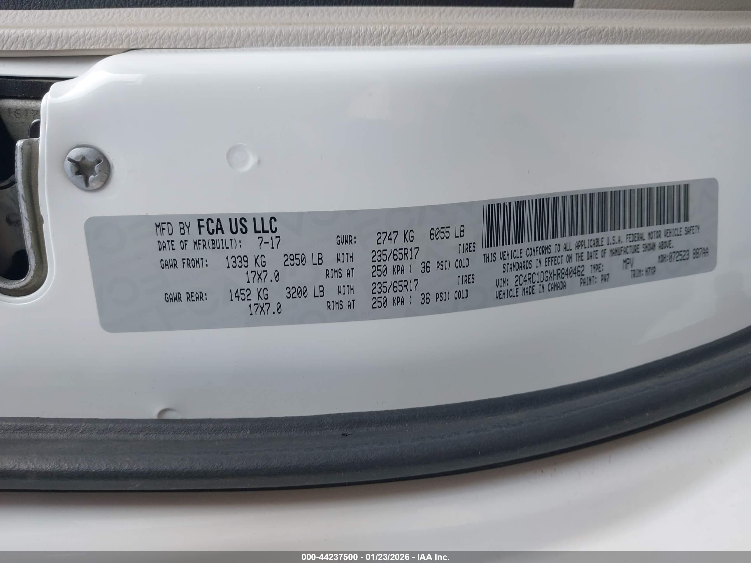 CHRYSLER PACIFICA image 9