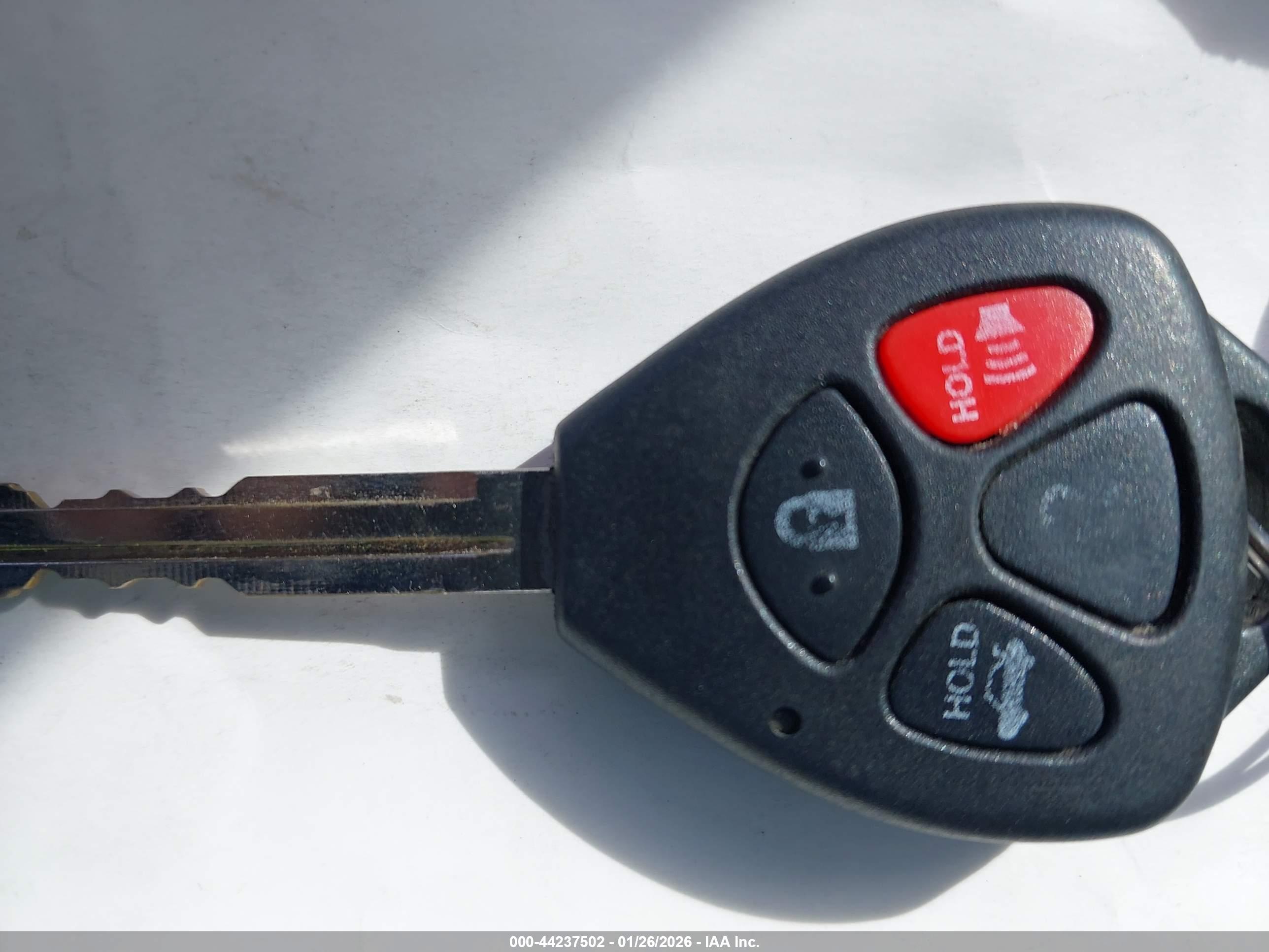 TOYOTA COROLLA image 11