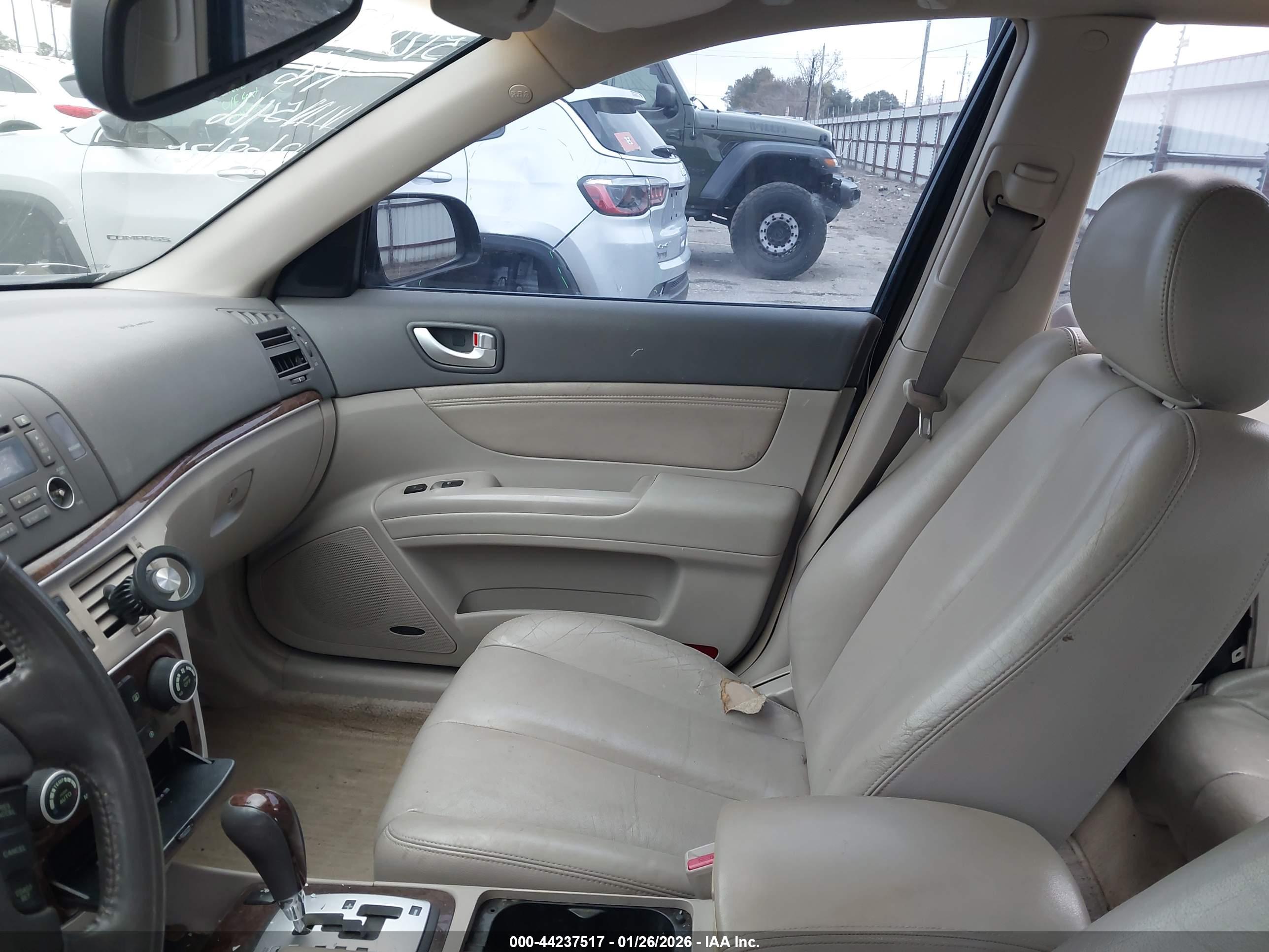 HYUNDAI SONATA image 5