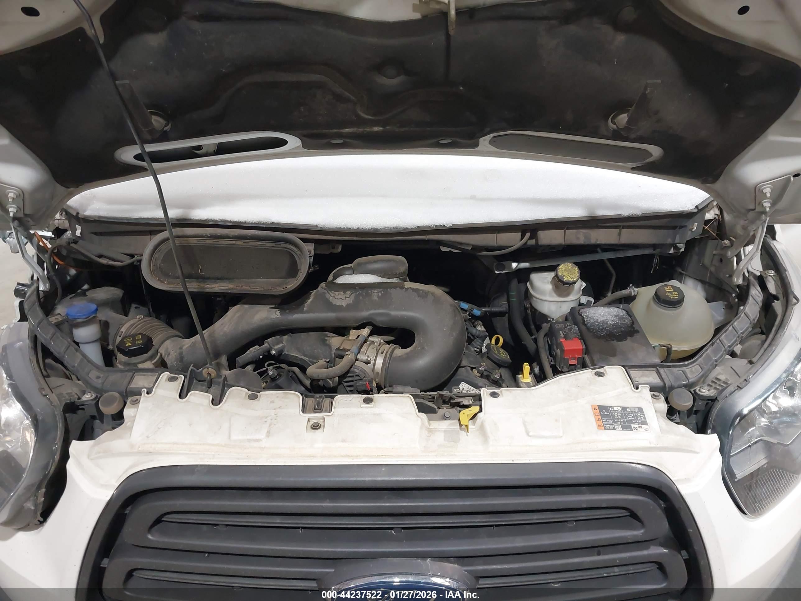 FORD TRANSIT-250 image 10