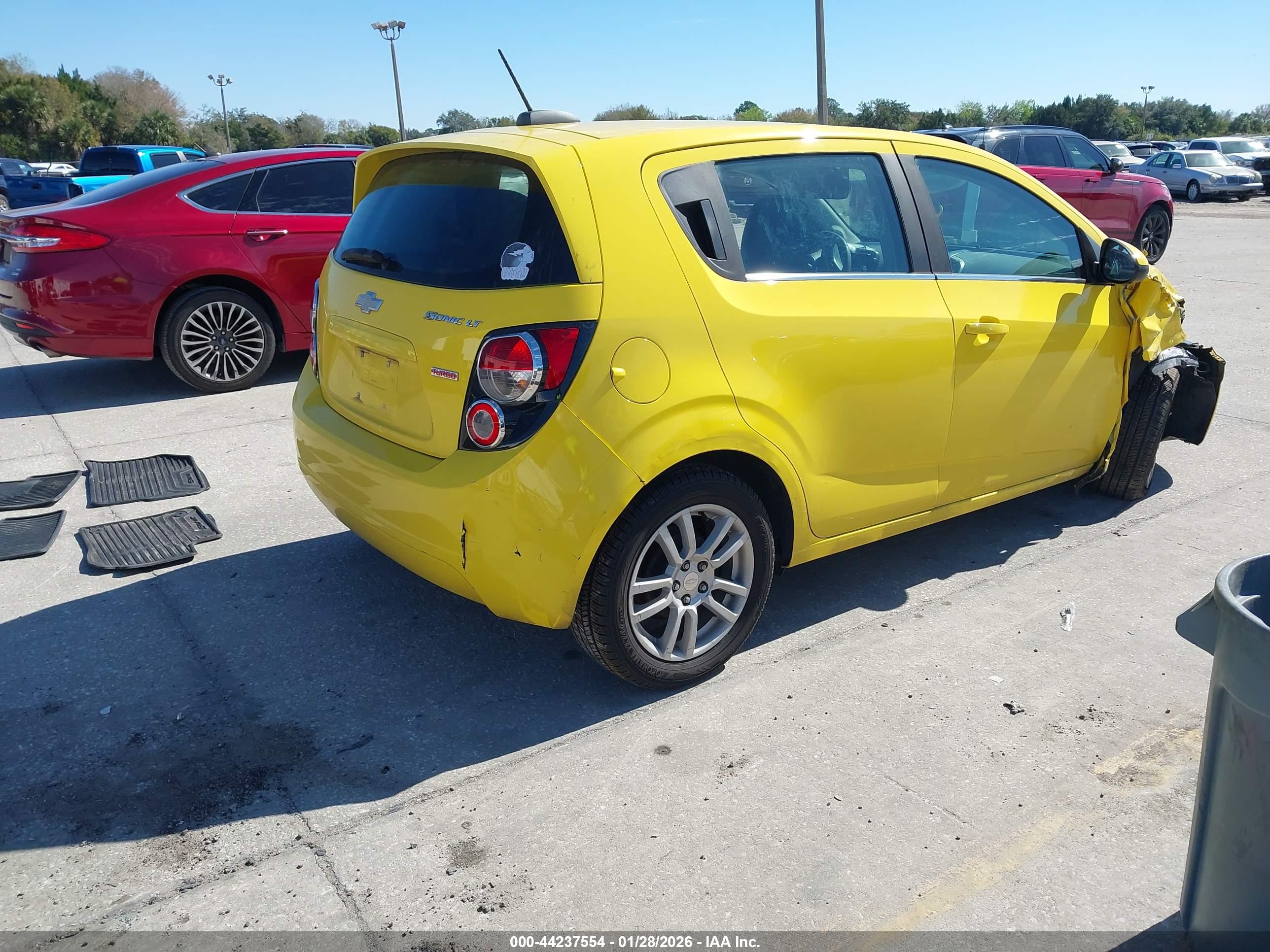 CHEVROLET SONIC image 4