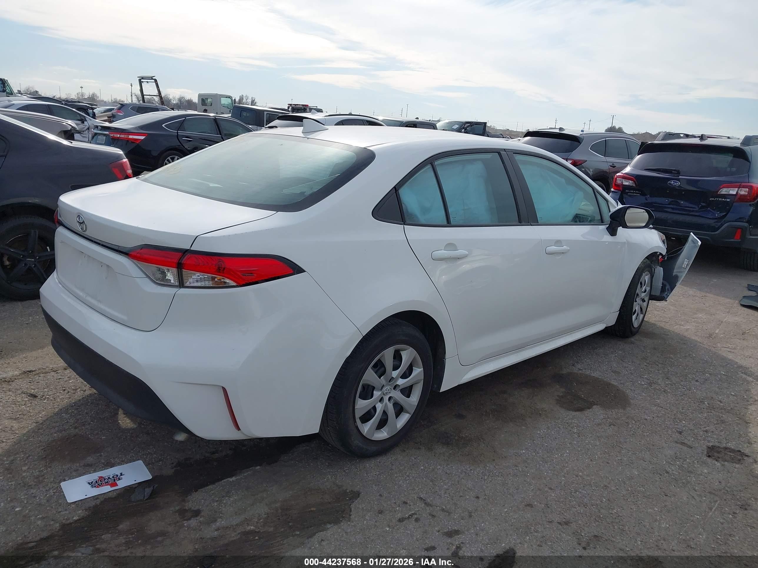 TOYOTA COROLLA image 4