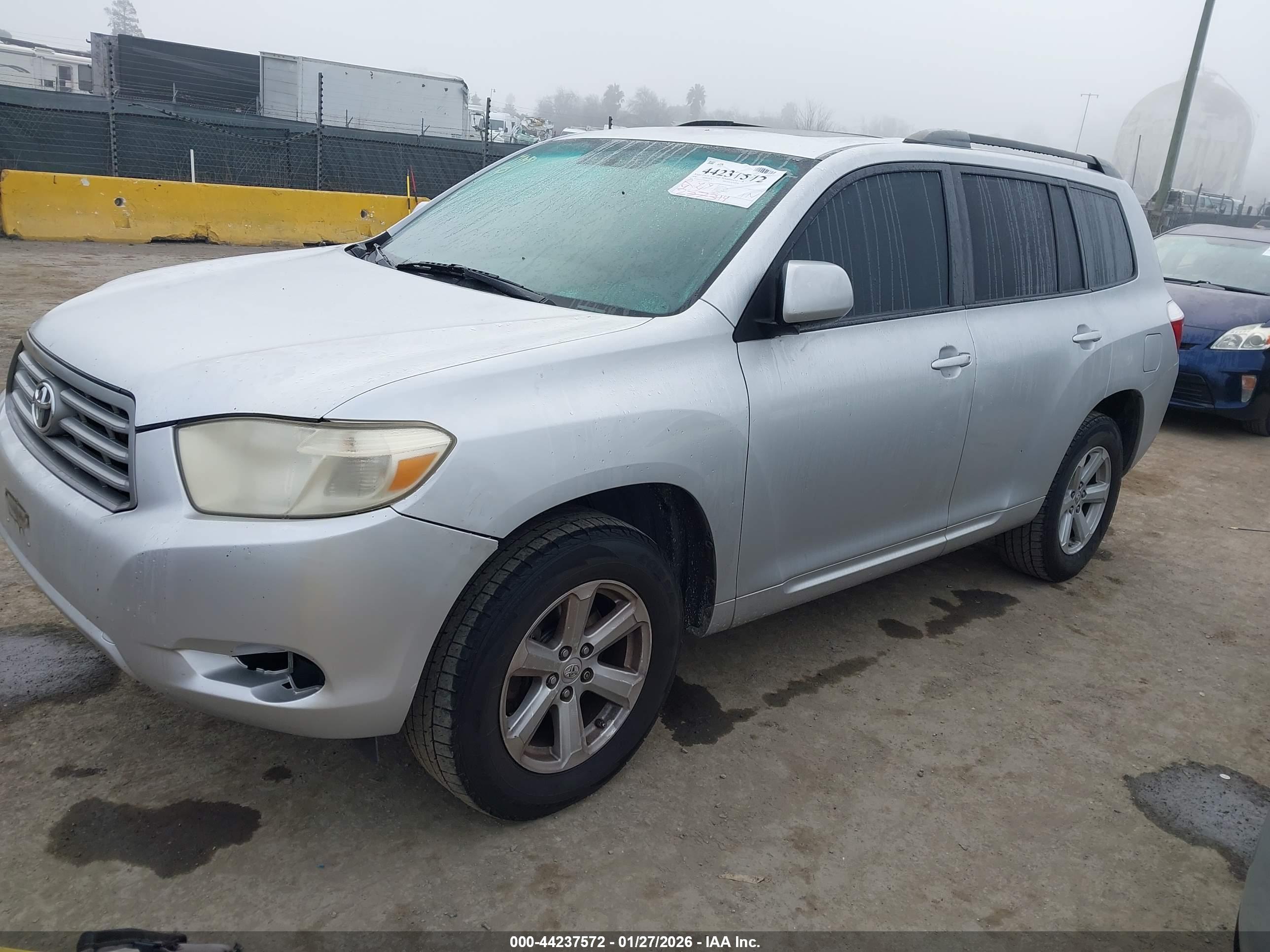 TOYOTA HIGHLANDER image 2
