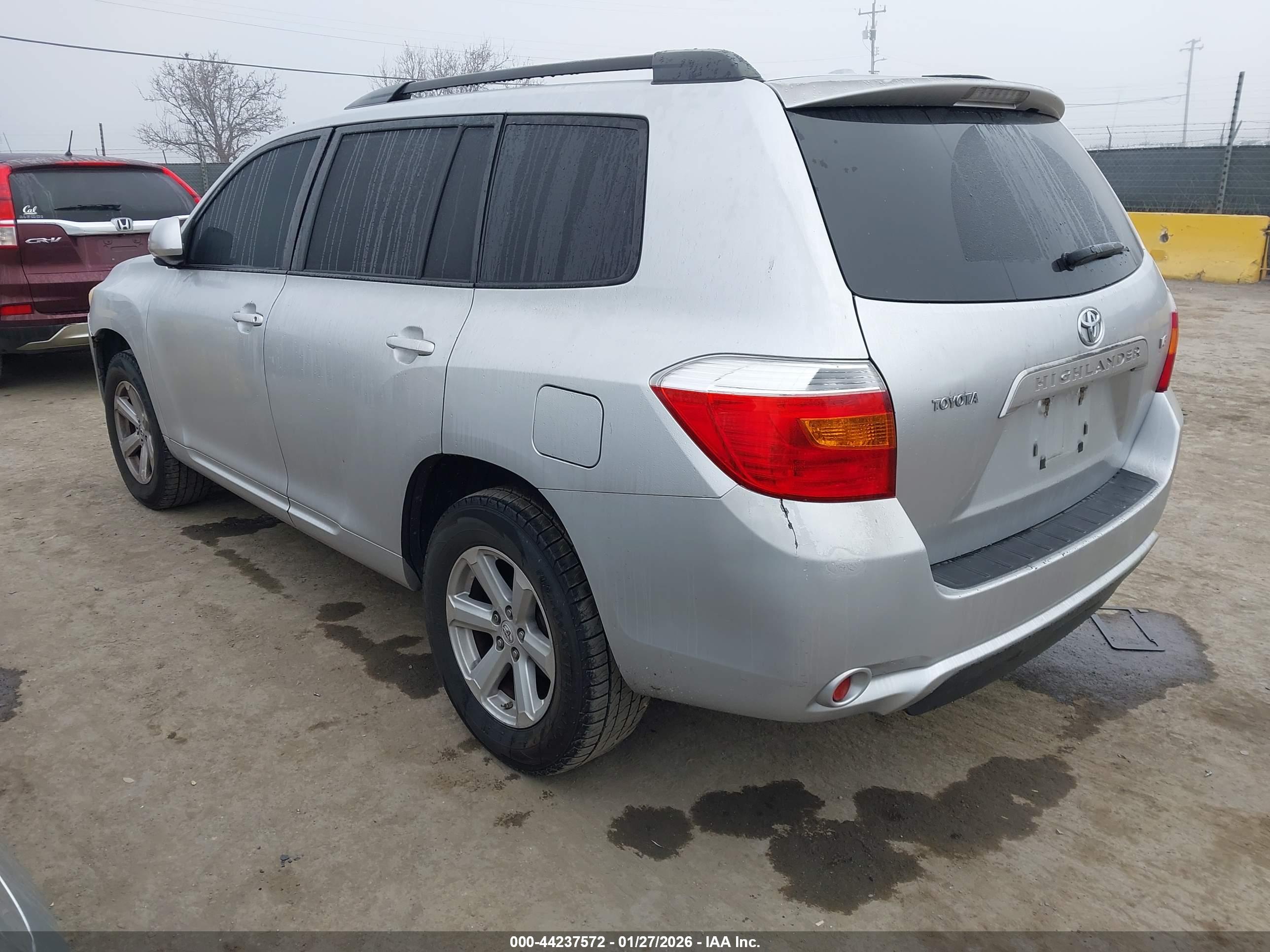 TOYOTA HIGHLANDER image 3