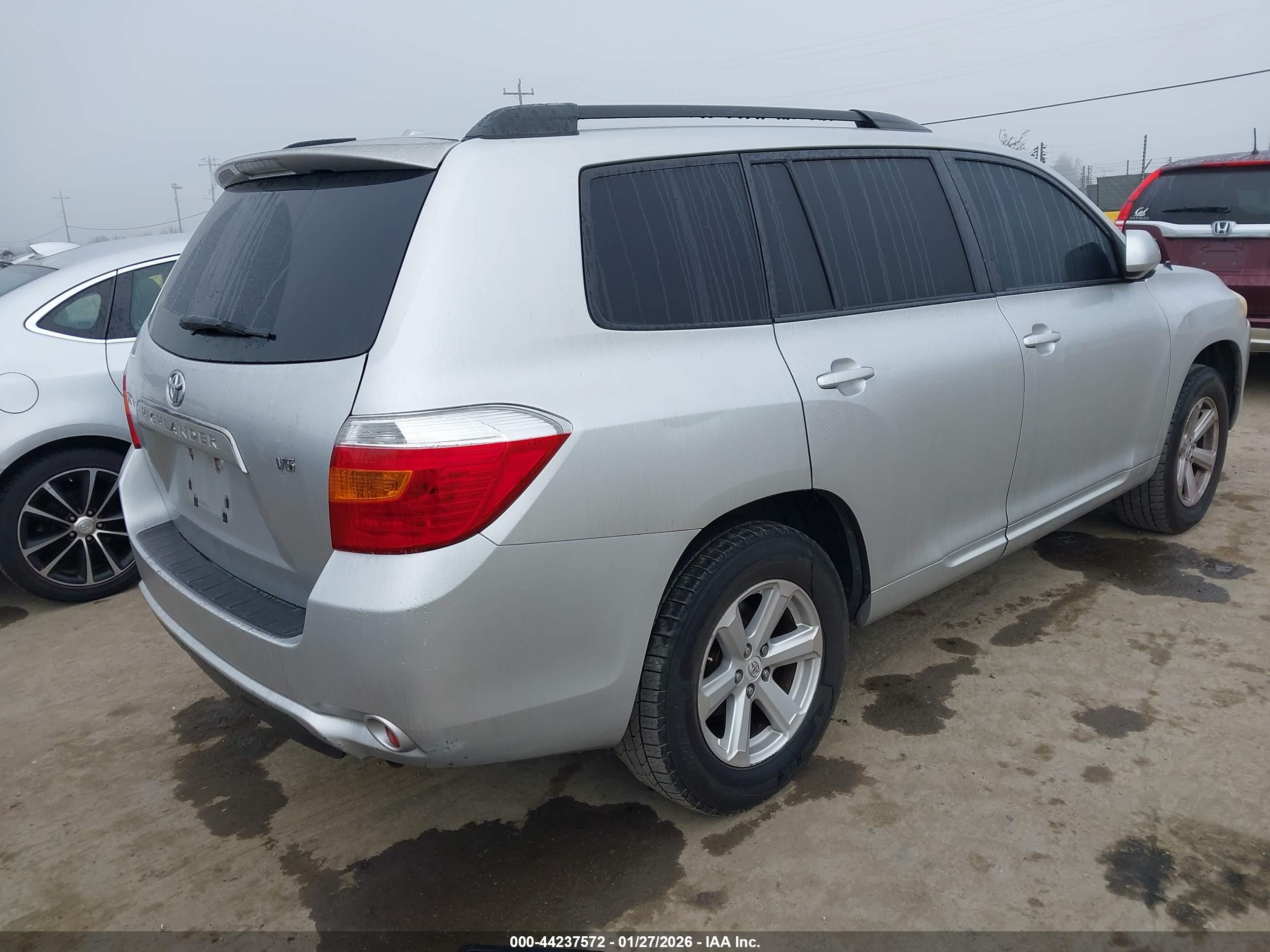 TOYOTA HIGHLANDER image 4