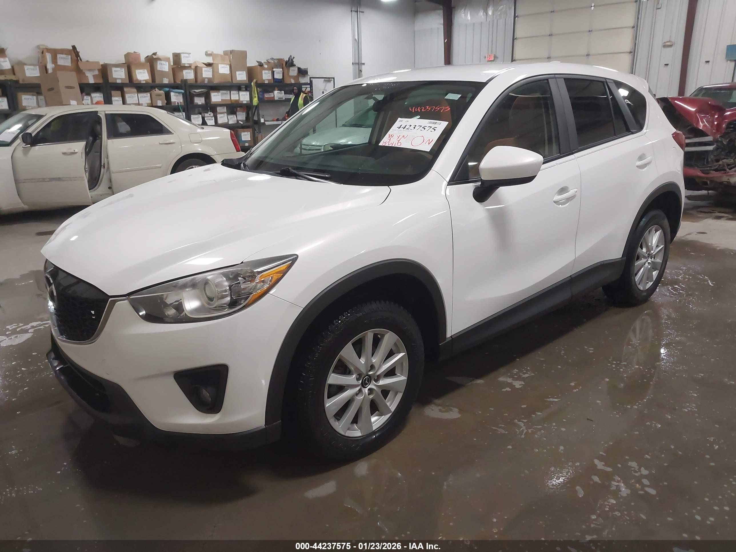 MAZDA CX-5 image 2