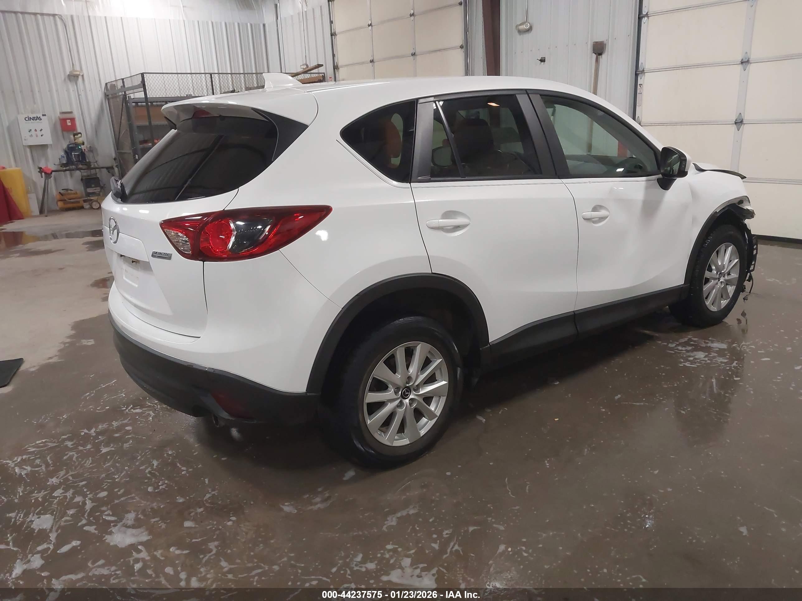 MAZDA CX-5 image 4