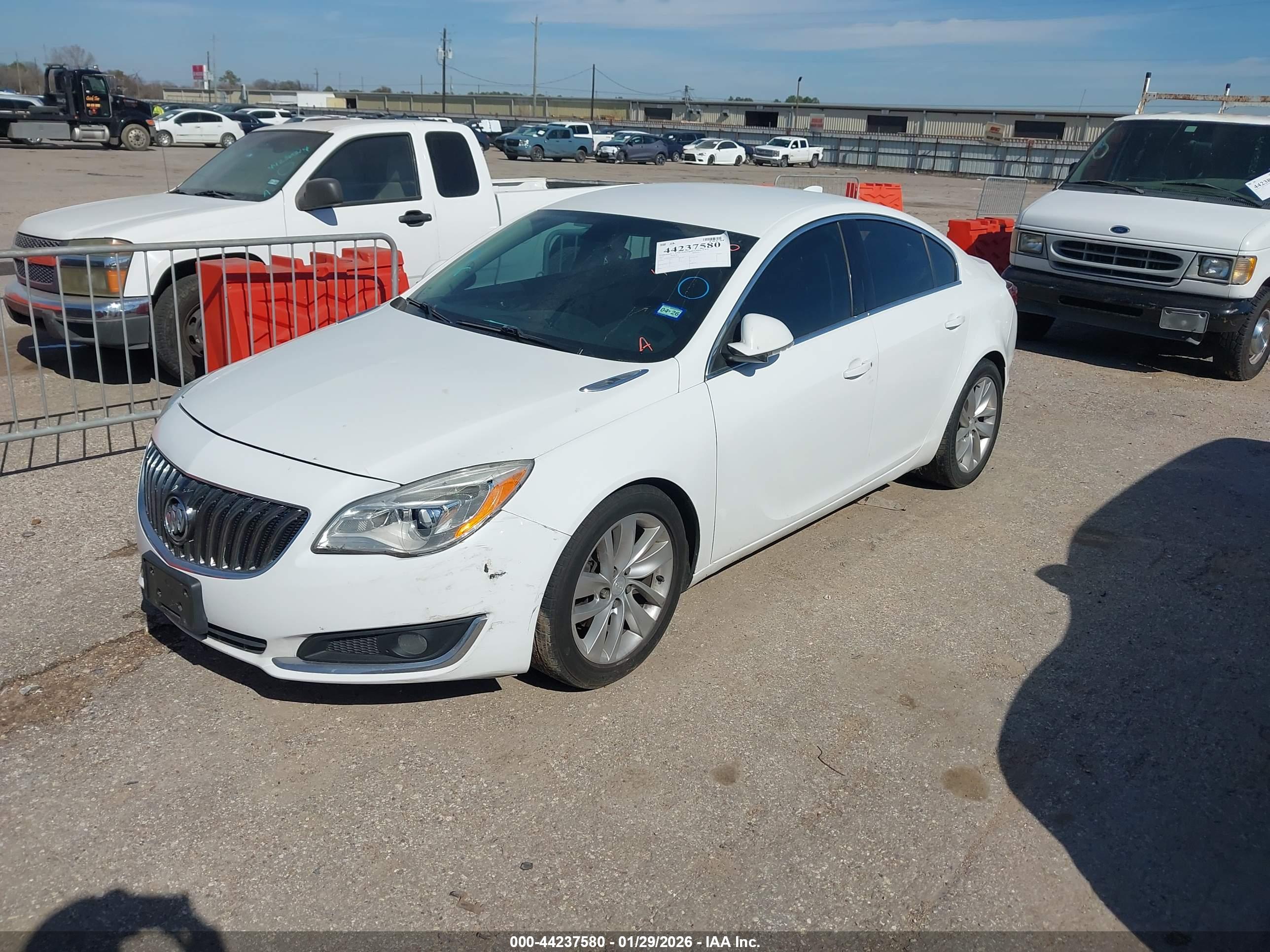 BUICK REGAL image 2