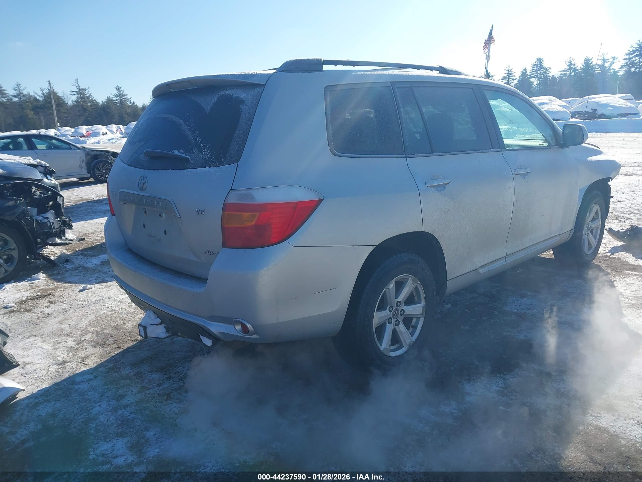 TOYOTA HIGHLANDER image 4