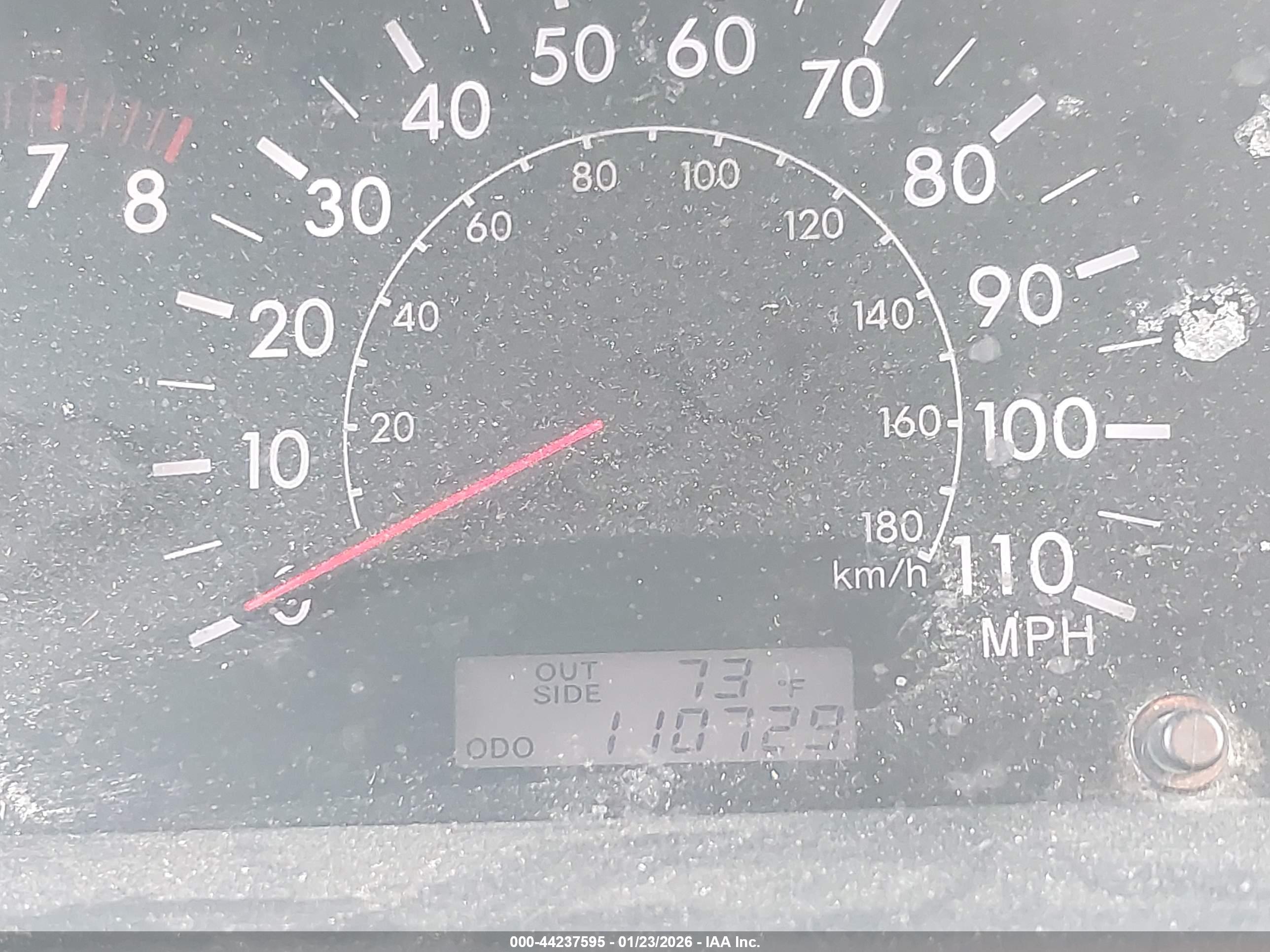 TOYOTA COROLLA image 7