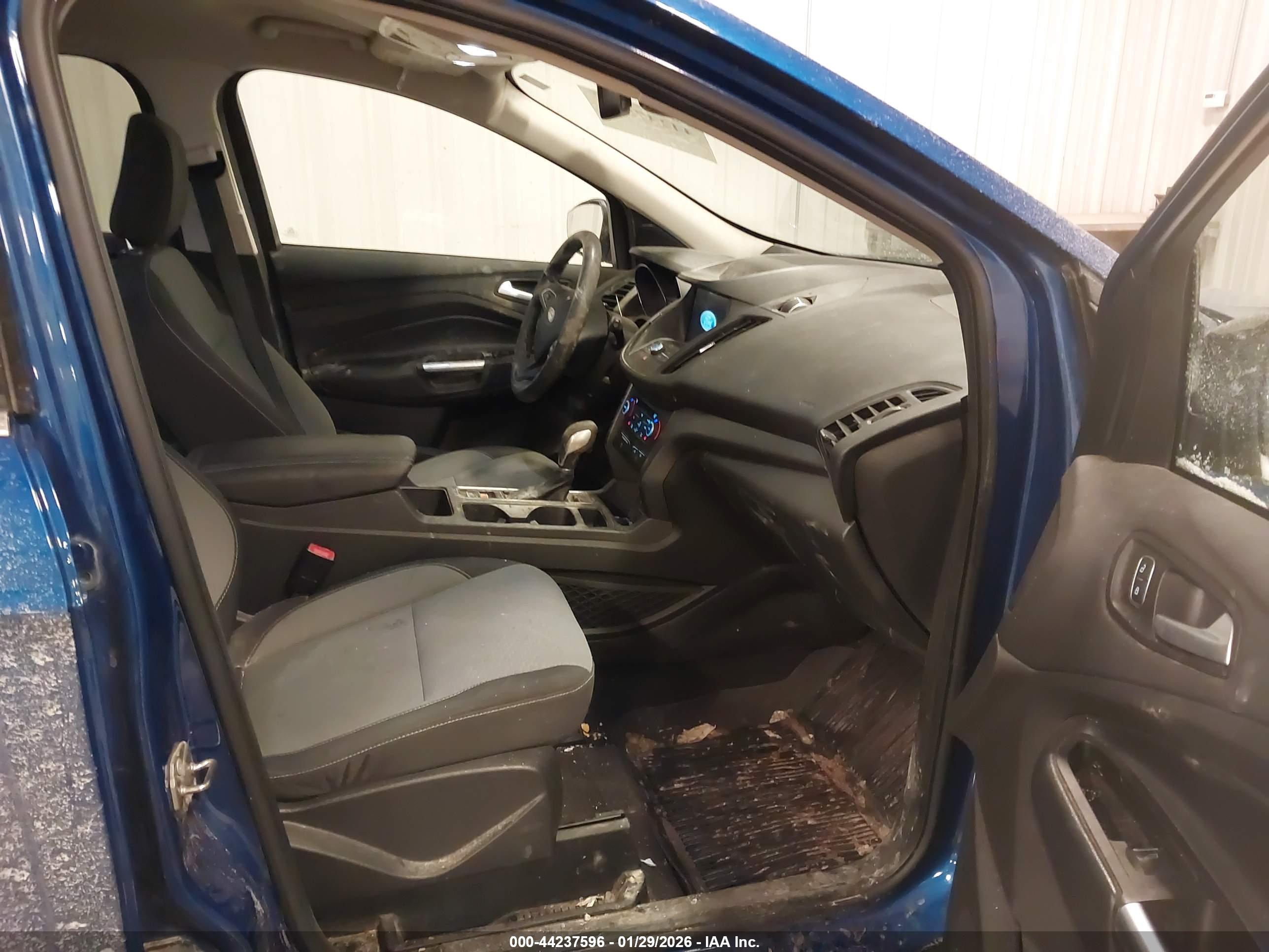 FORD ESCAPE image 5