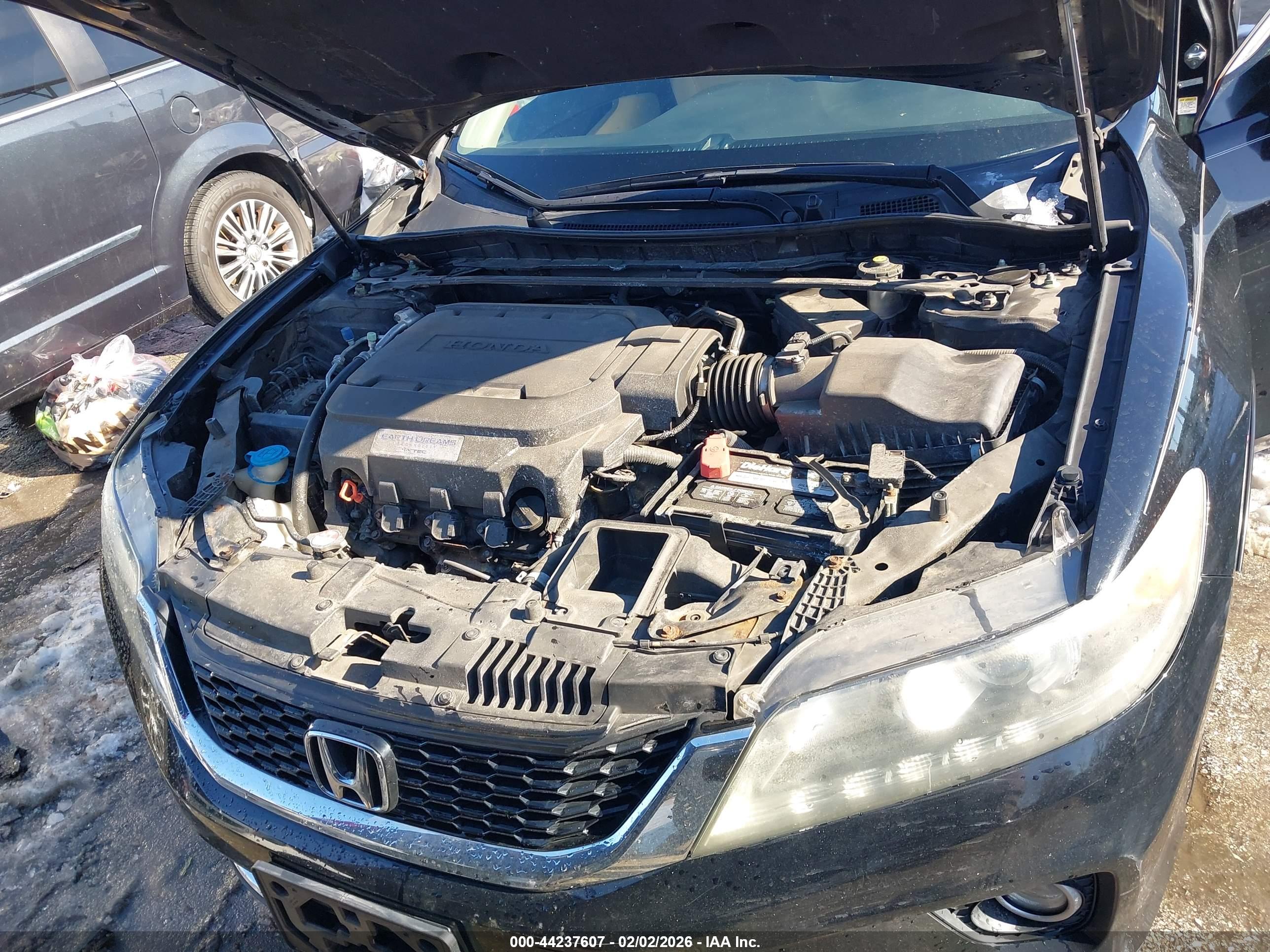 HONDA ACCORD image 10