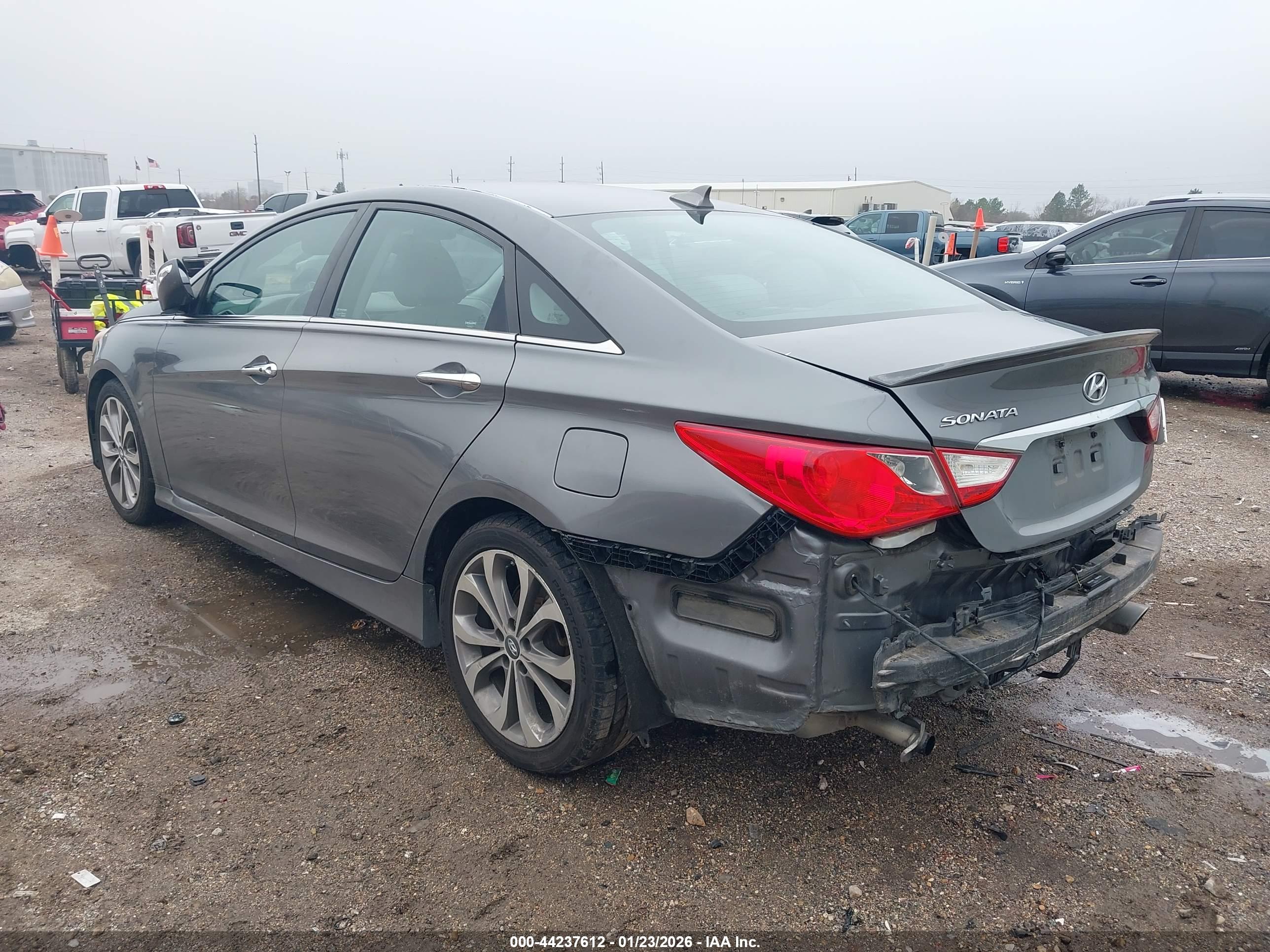 HYUNDAI SONATA image 3