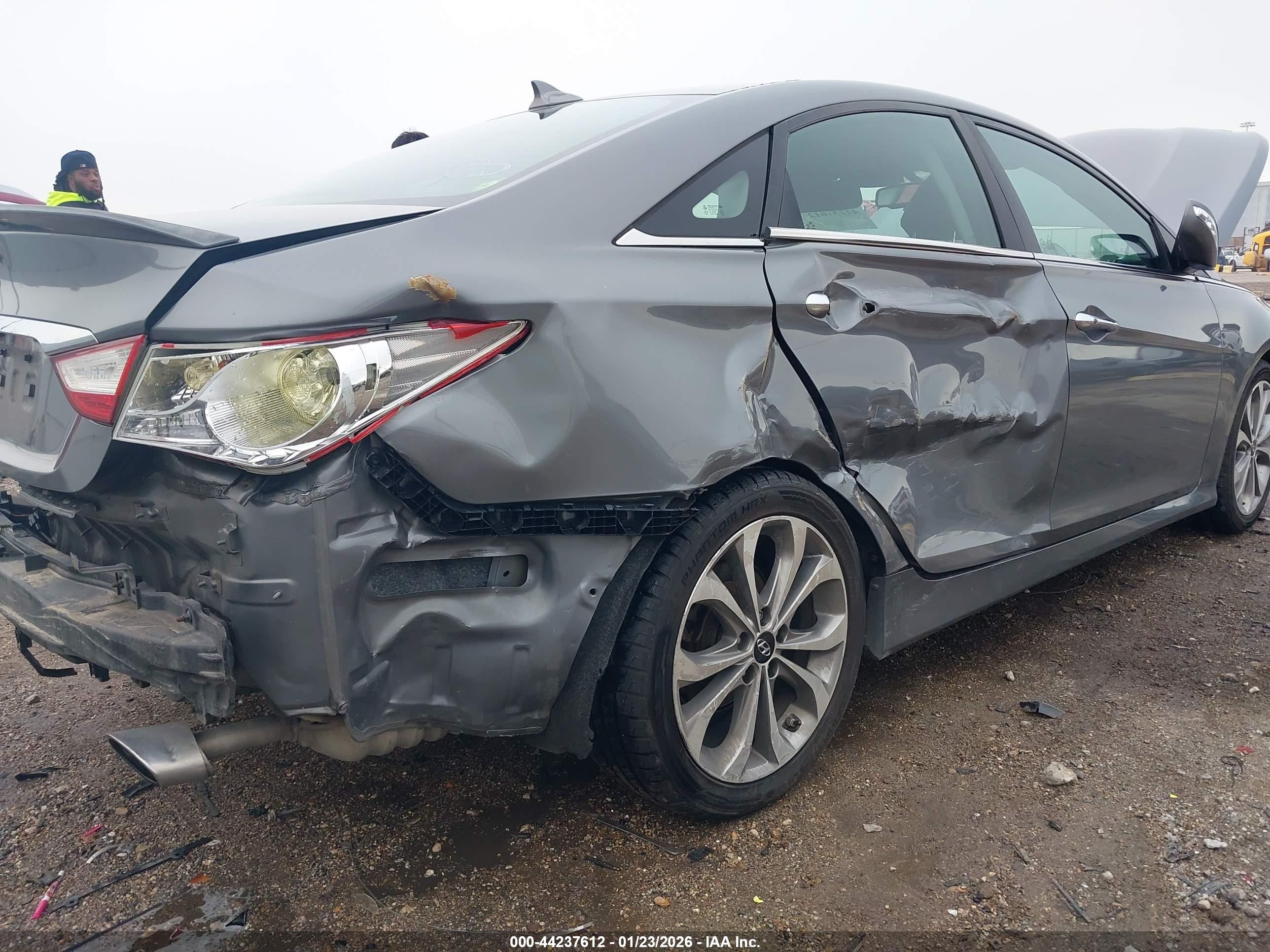 HYUNDAI SONATA image 6