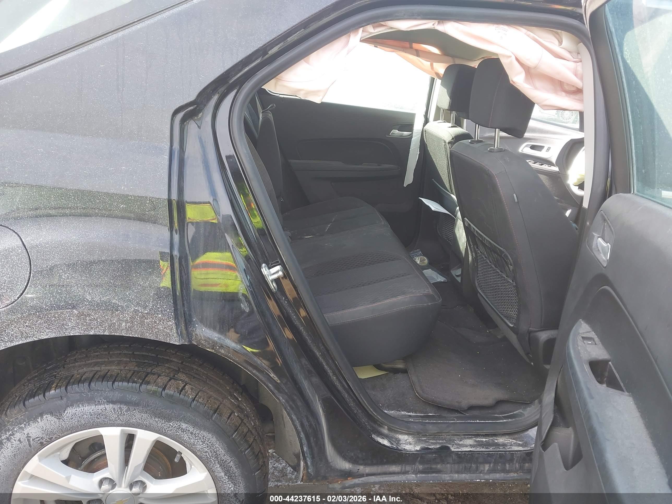 CHEVROLET EQUINOX image 8