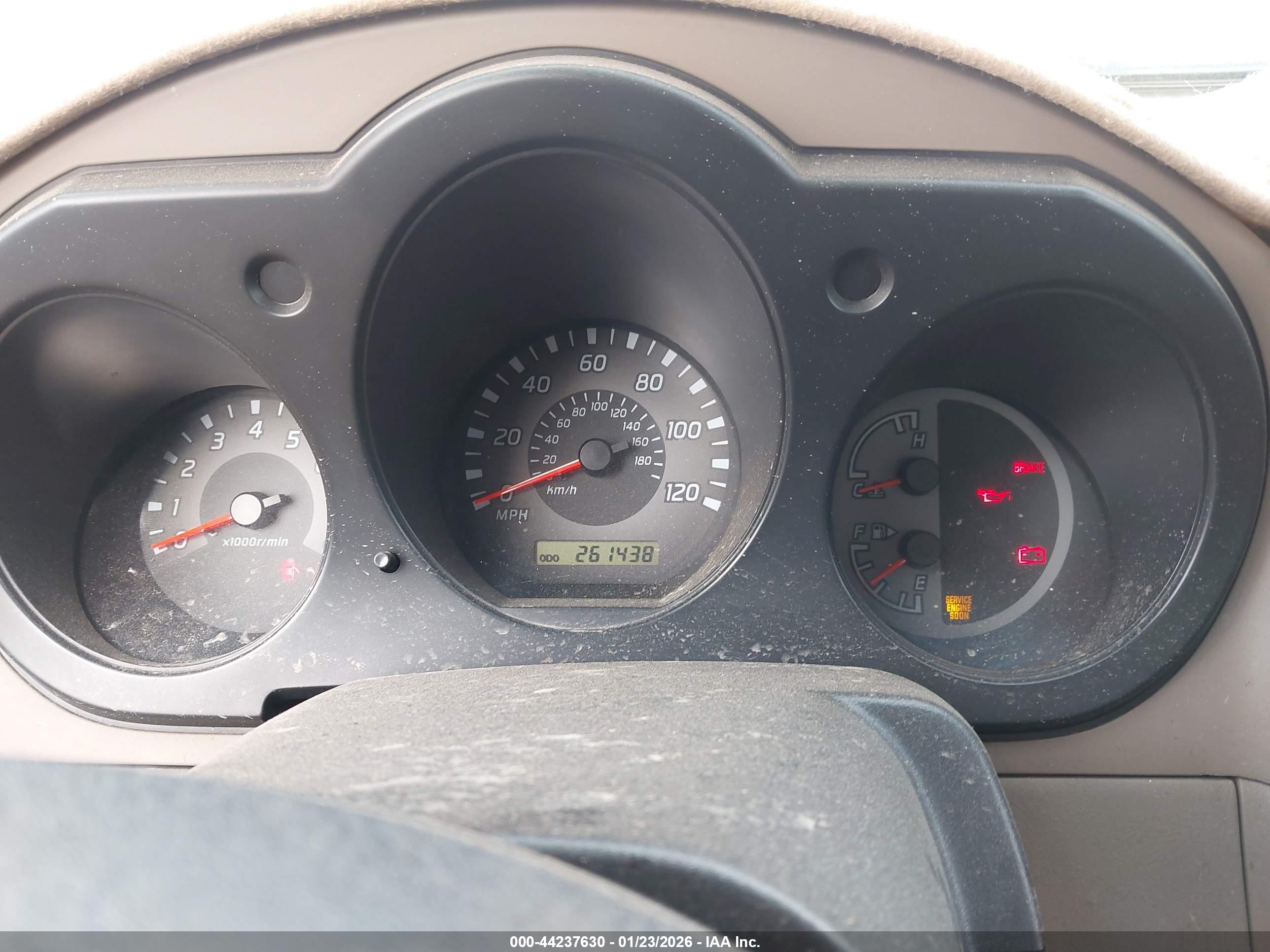 NISSAN FRONTIER image 7