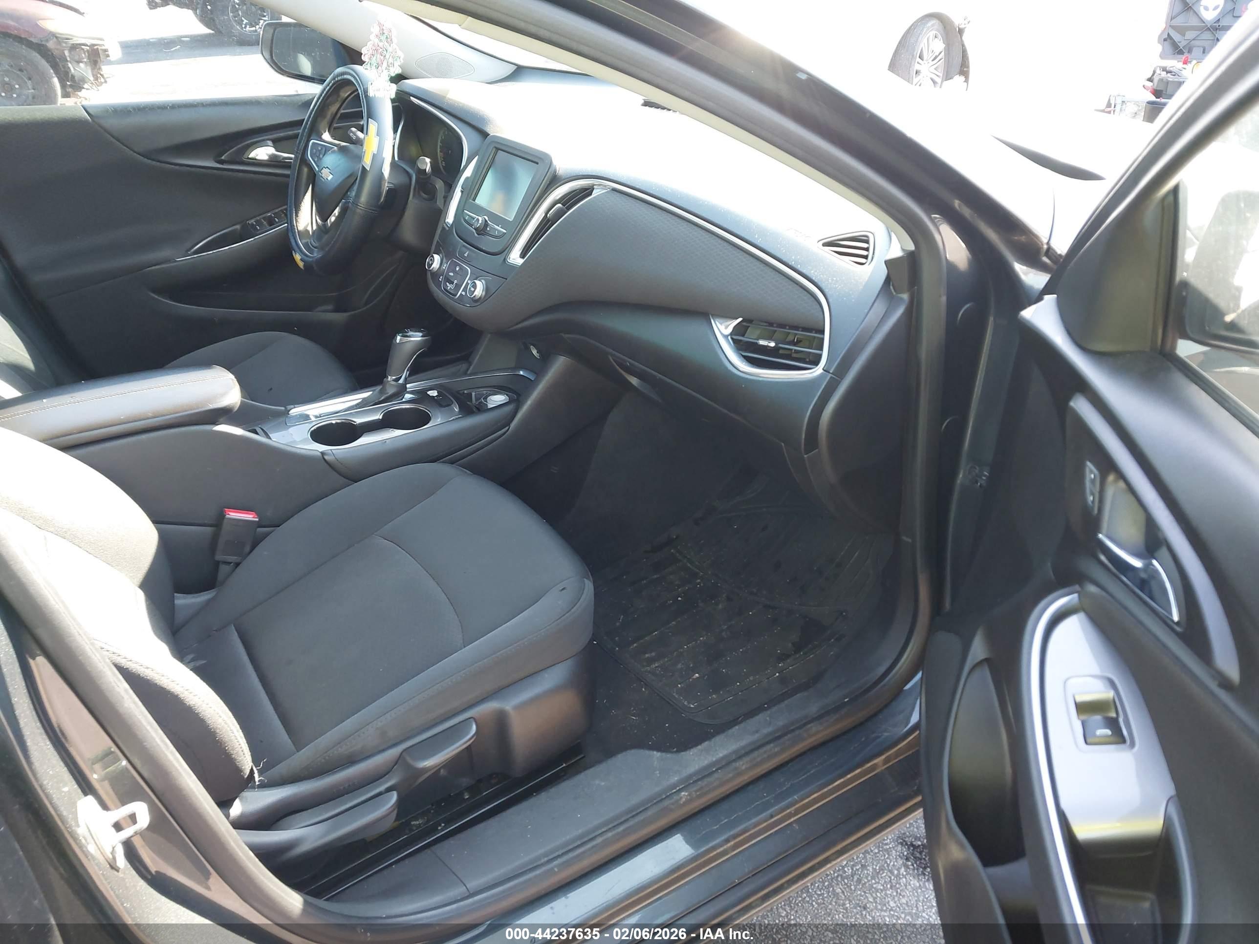 CHEVROLET MALIBU image 5