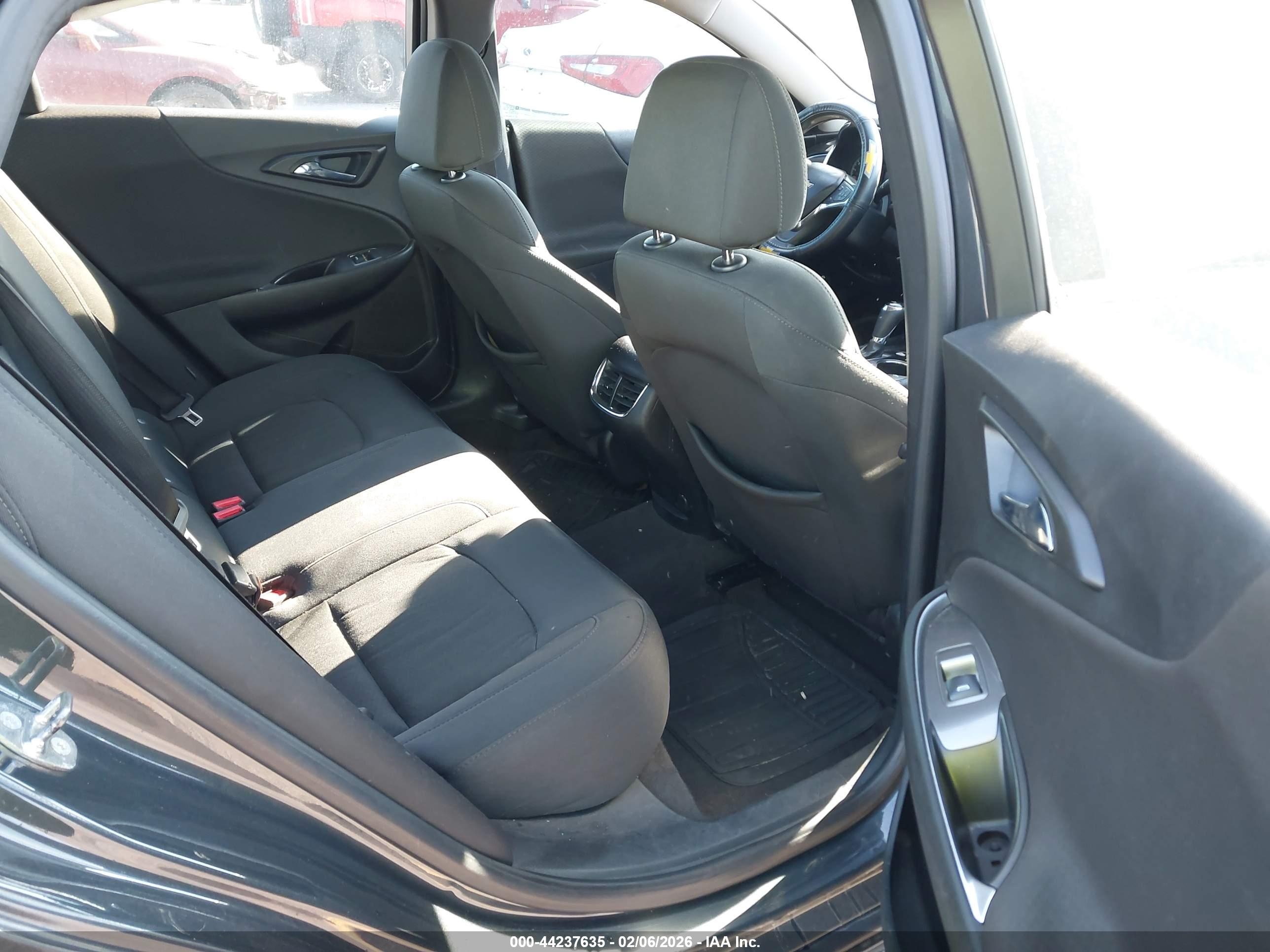 CHEVROLET MALIBU image 8