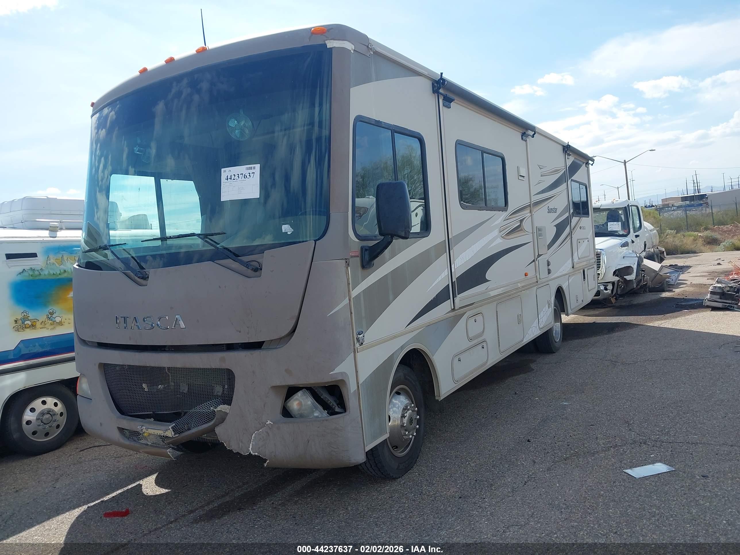 FORD F53 image 2