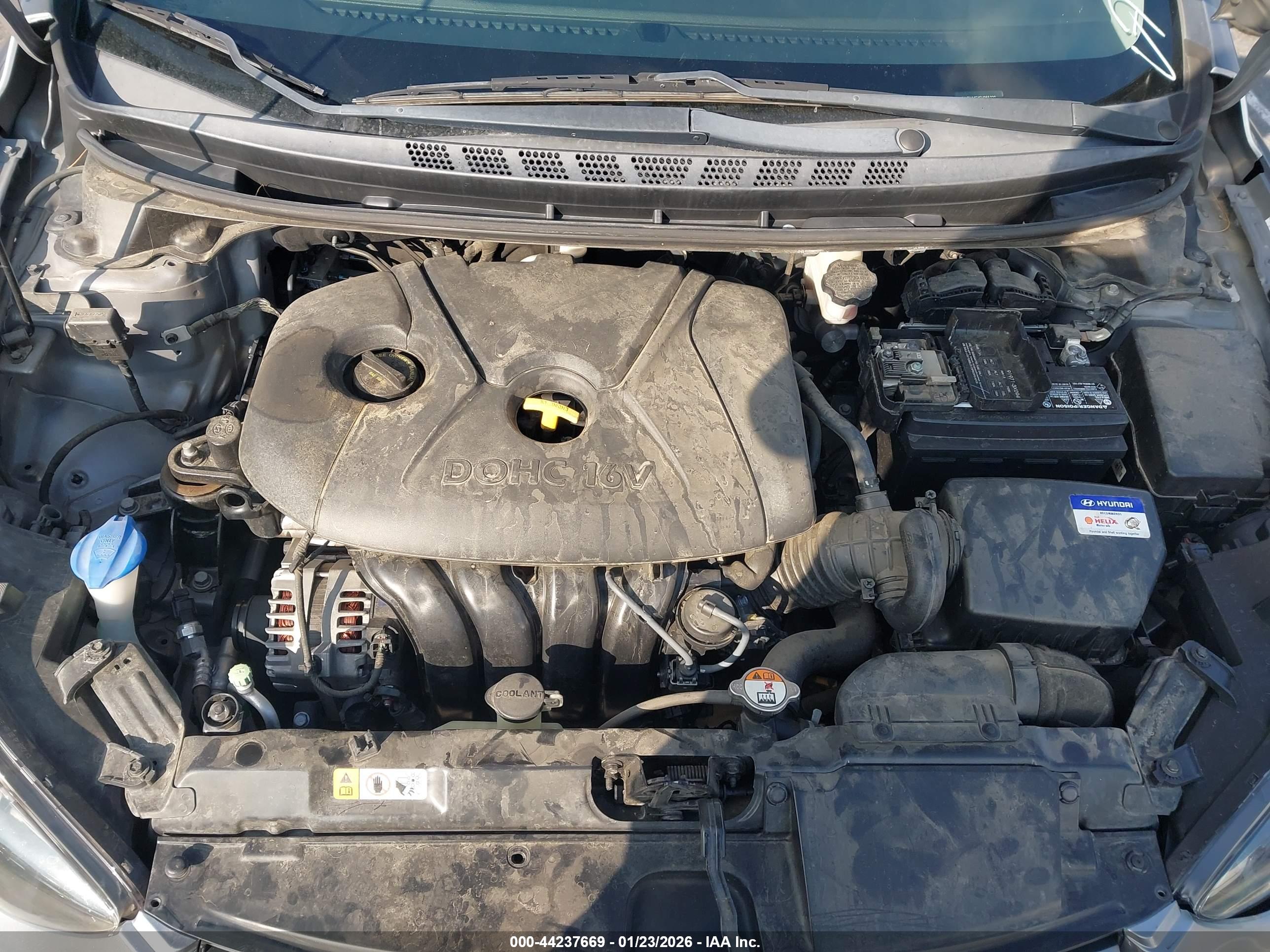 HYUNDAI ELANTRA image 10