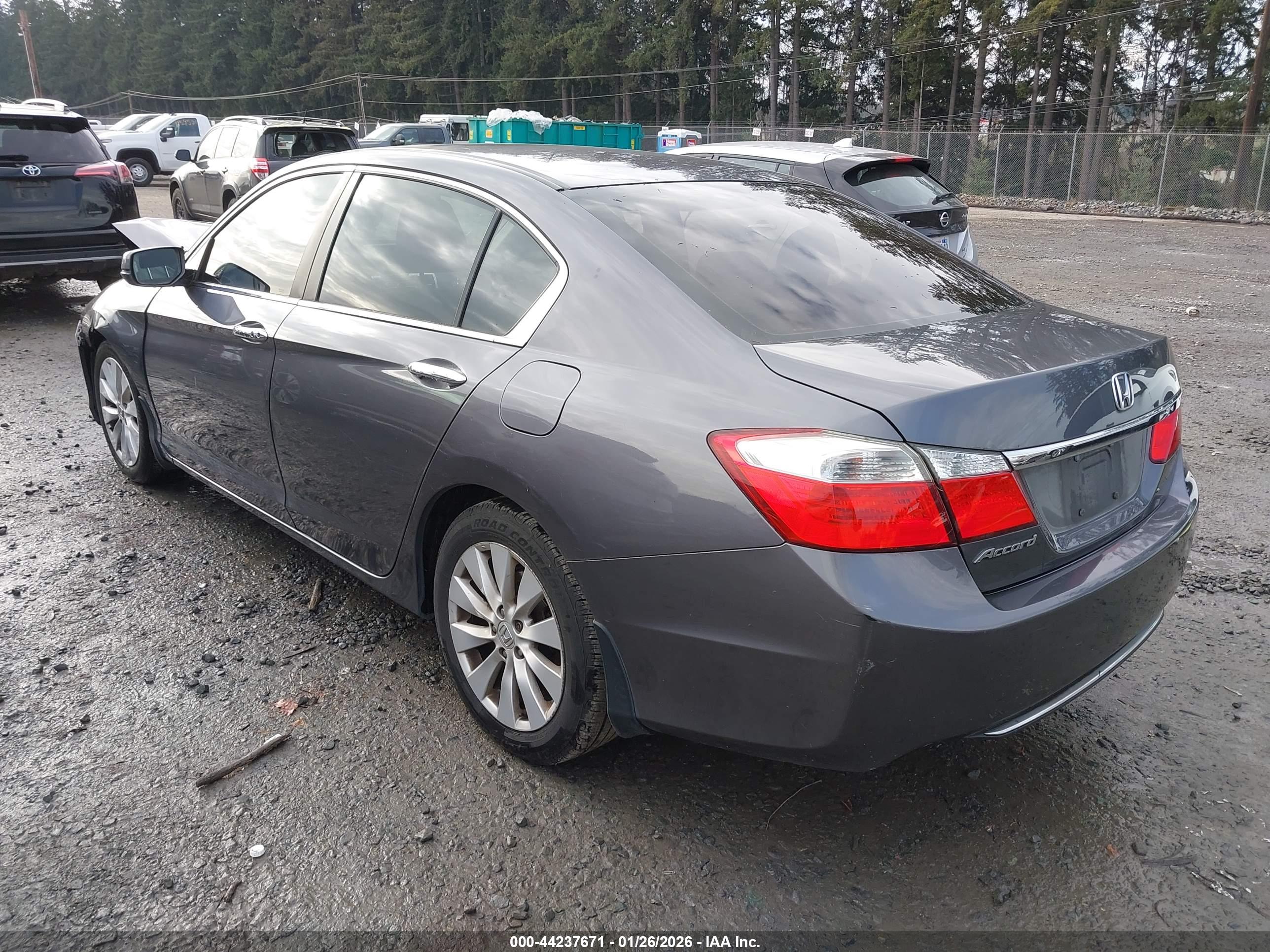 HONDA ACCORD image 3