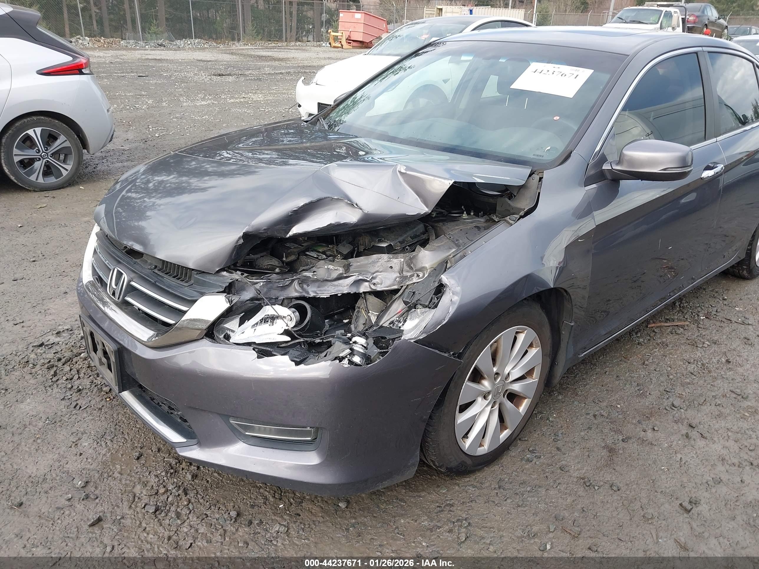 HONDA ACCORD image 6