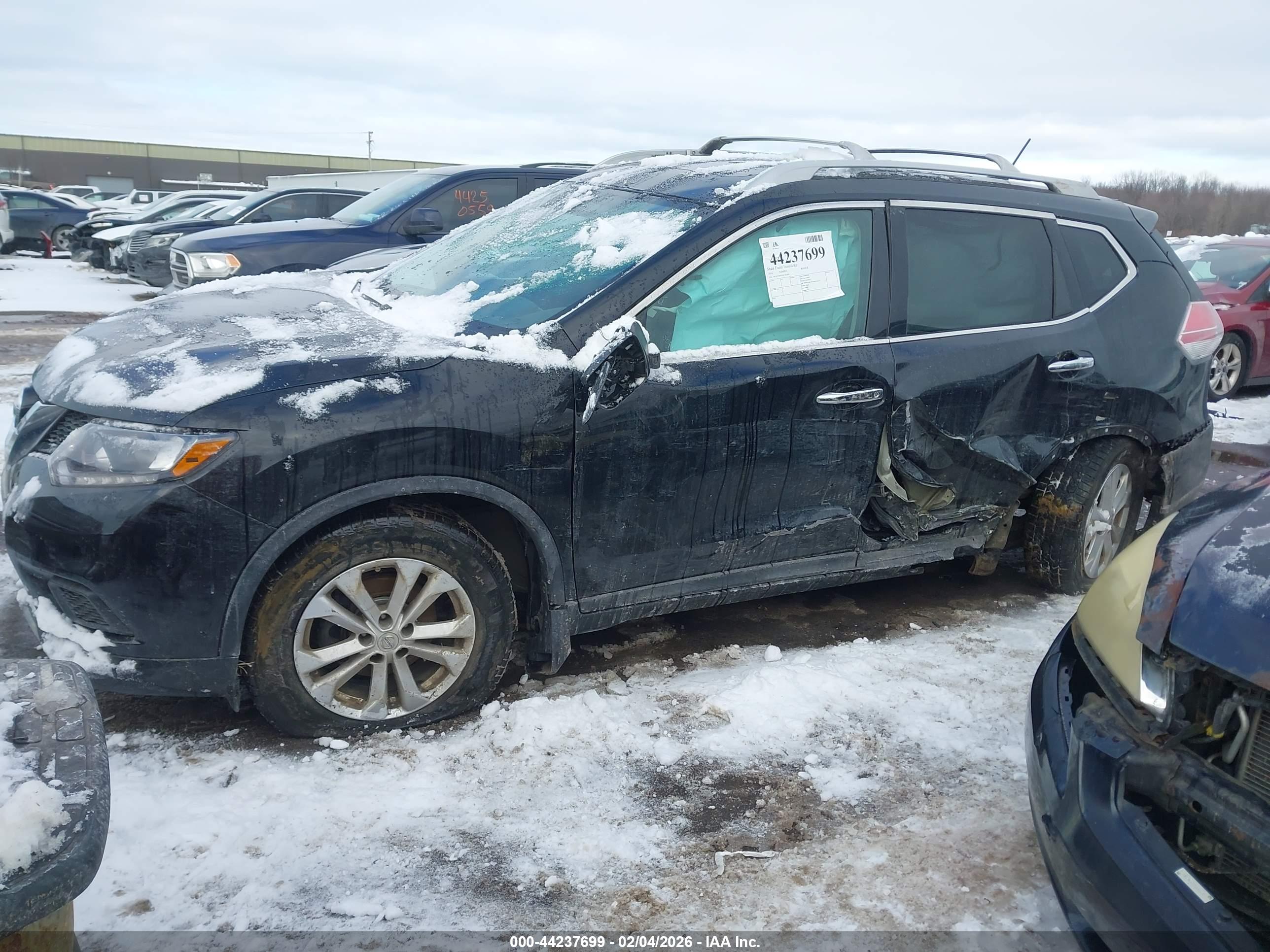 NISSAN ROGUE image 6