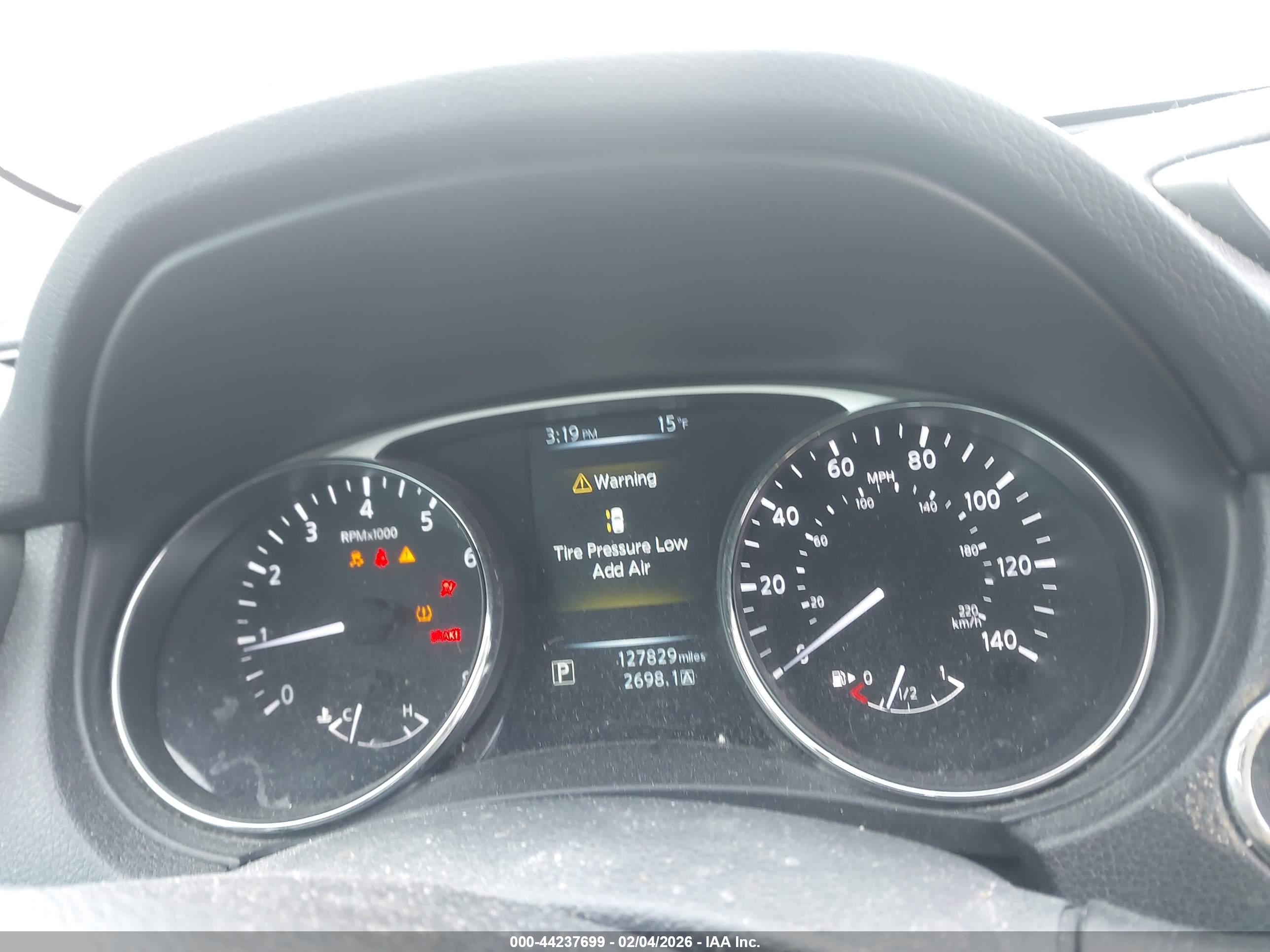 NISSAN ROGUE image 7