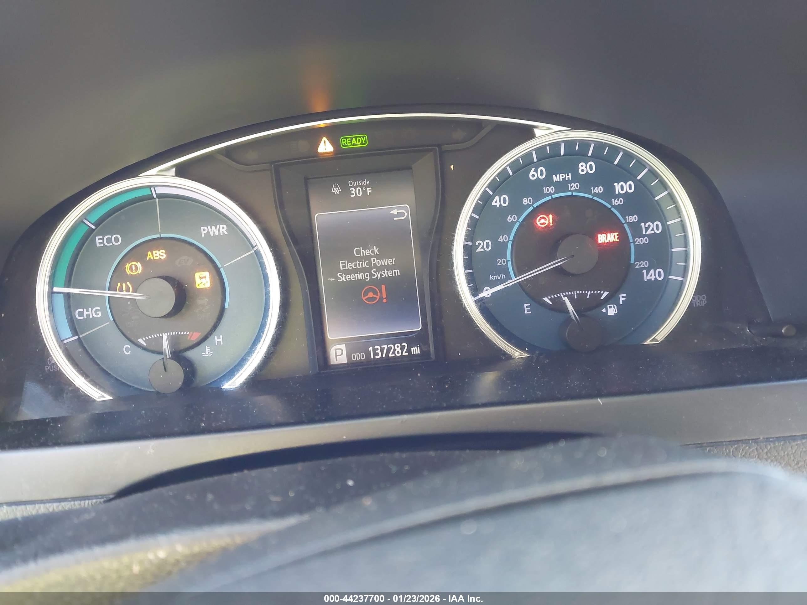 TOYOTA CAMRY image 7