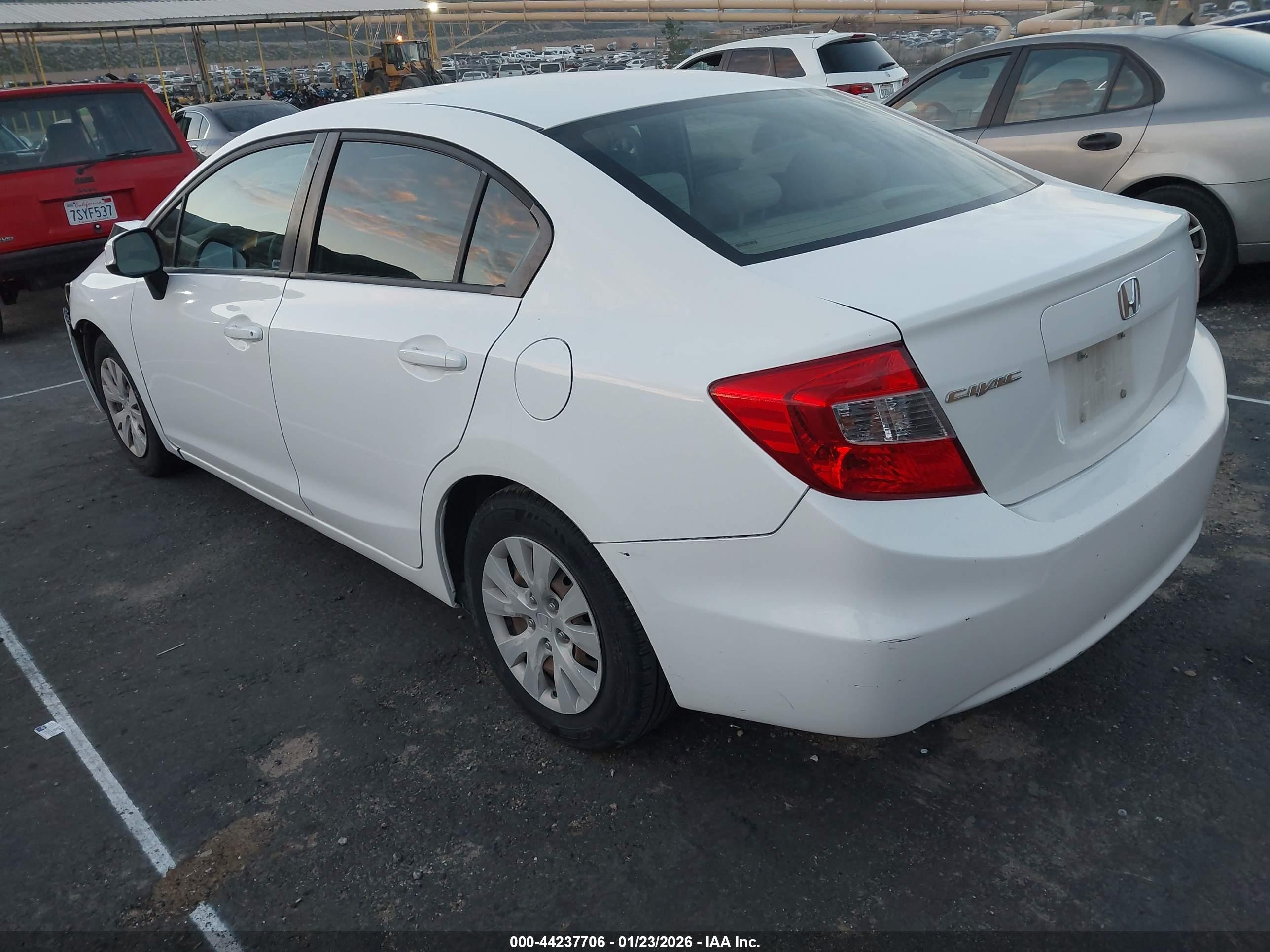 HONDA CIVIC image 3