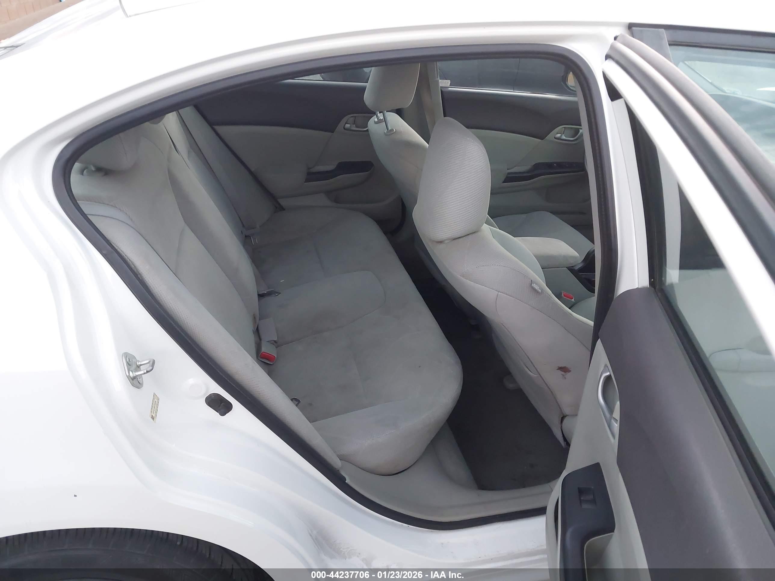 HONDA CIVIC image 8