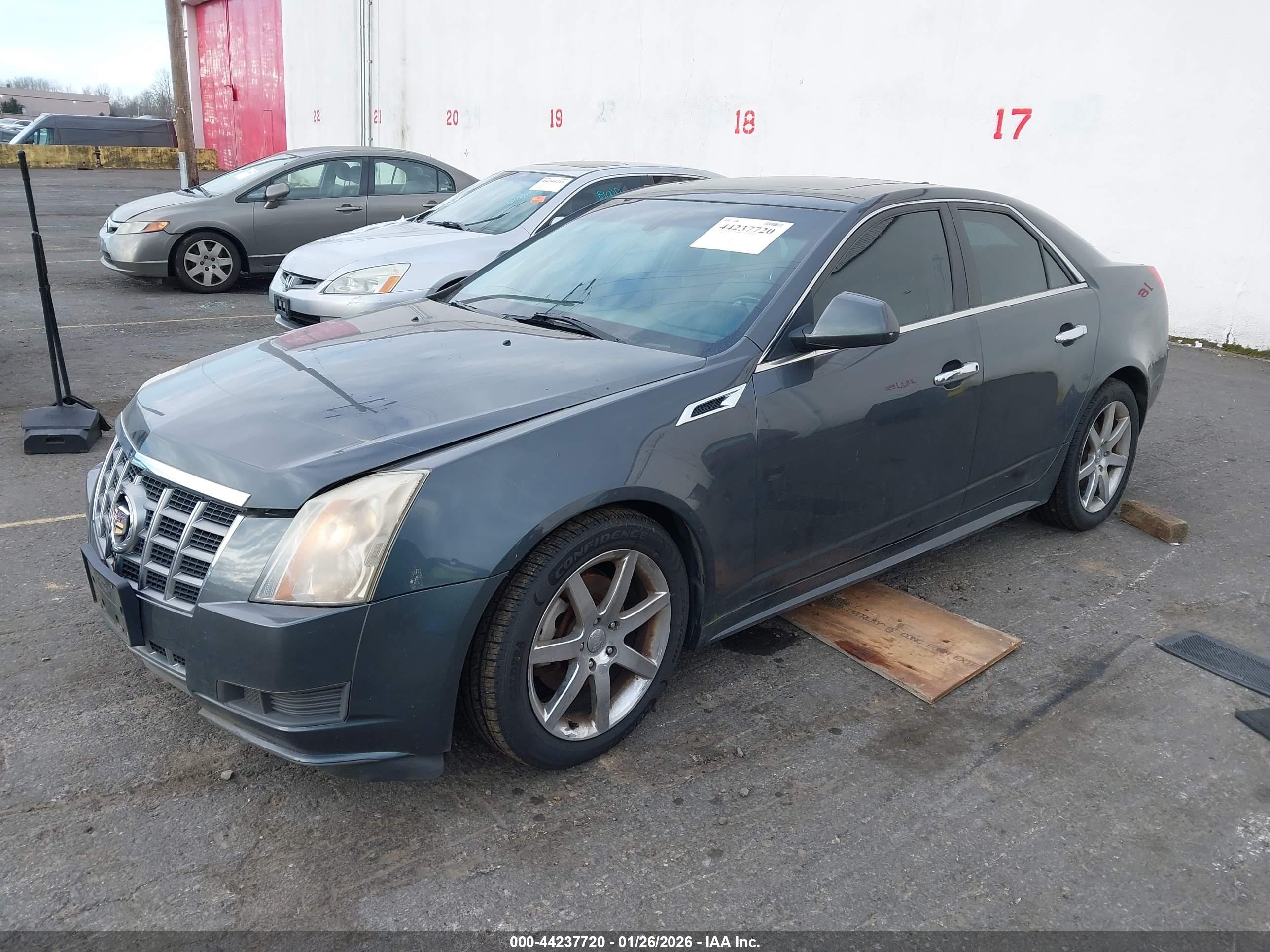 CADILLAC CTS image 2