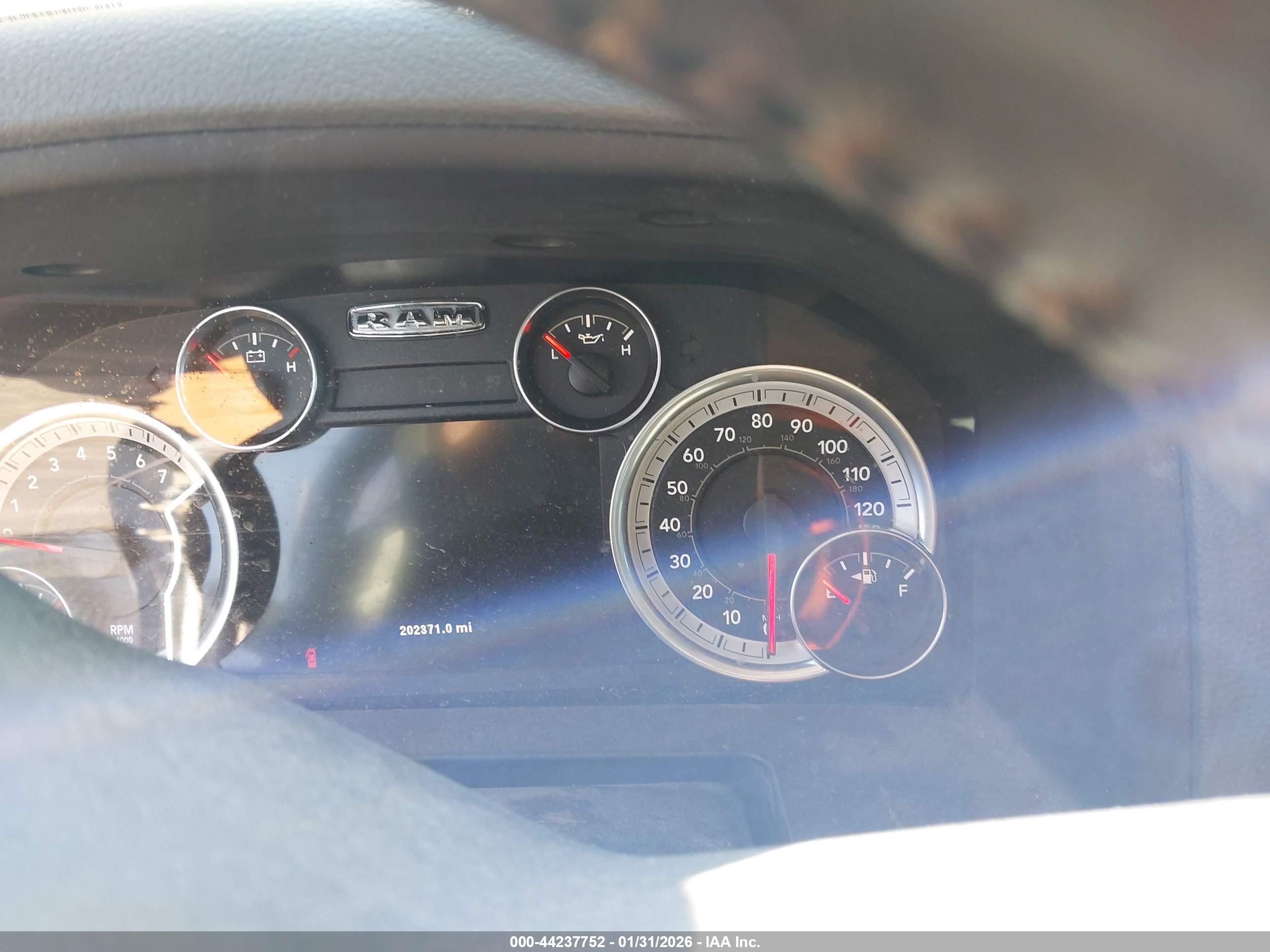 RAM 1500 image 7
